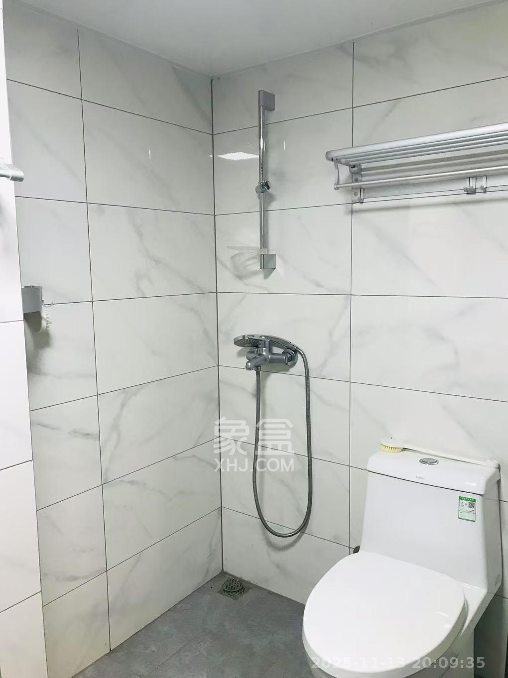 荣盛花语书苑  1室1厅1卫    2000.0元/月室内图