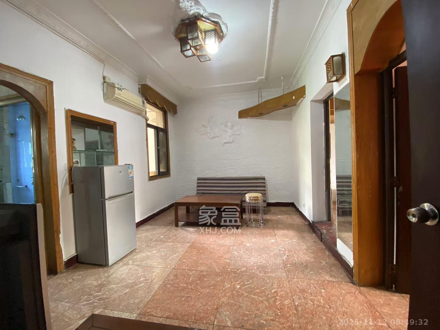 火星五片 2室1厅1卫 1100.0元/月 火星五片 2室1厅1卫 1100.0元/月室内图