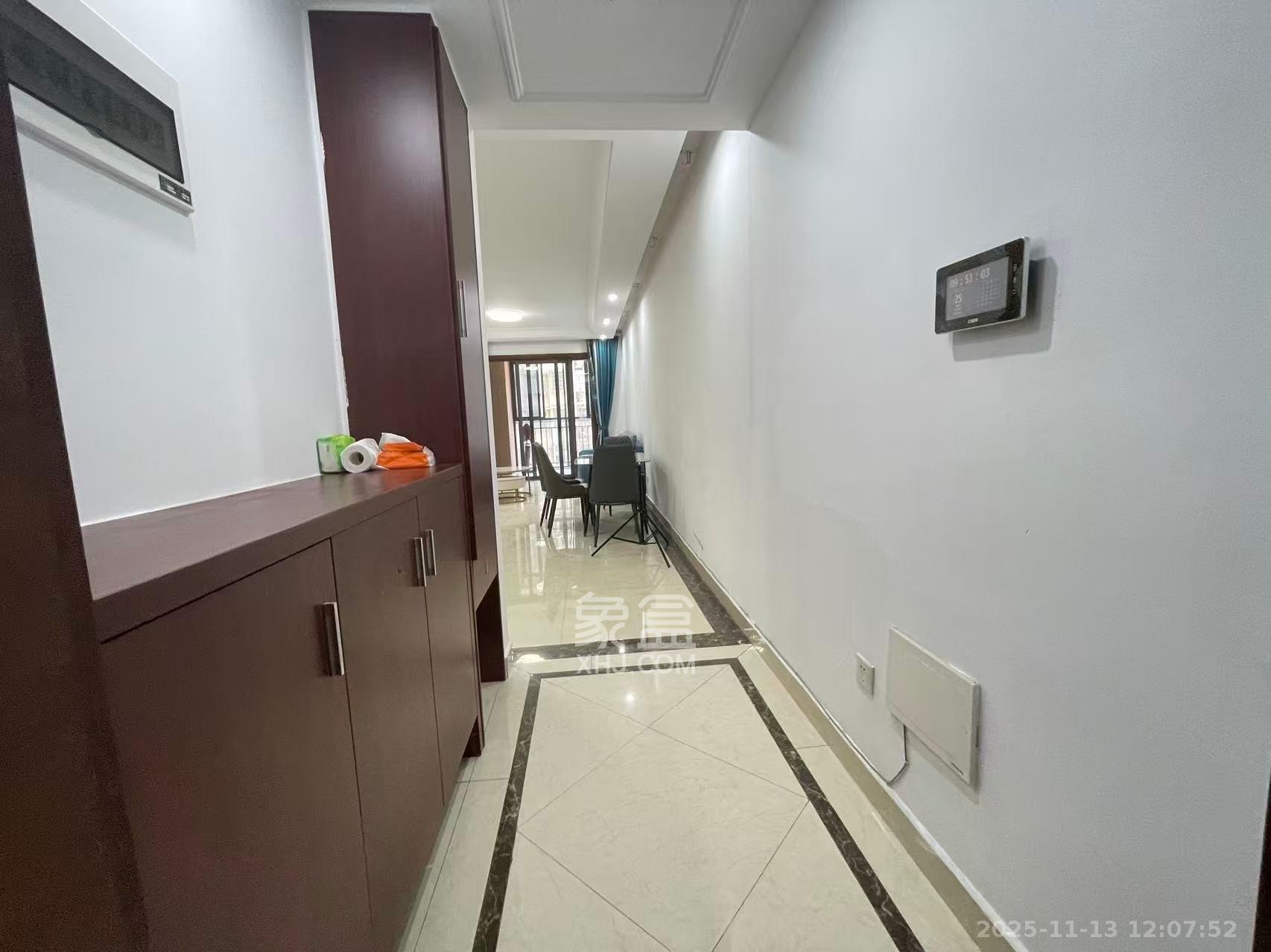 万博汇  3室2厅1卫    3000.0元/月室内图