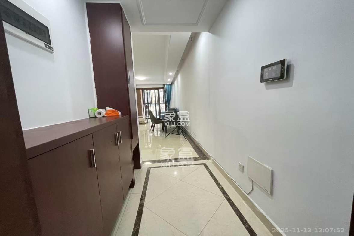 万博汇 3室2厅1卫 3000.0元/月 万博汇 3室2厅1卫 3000.0元/月室内图