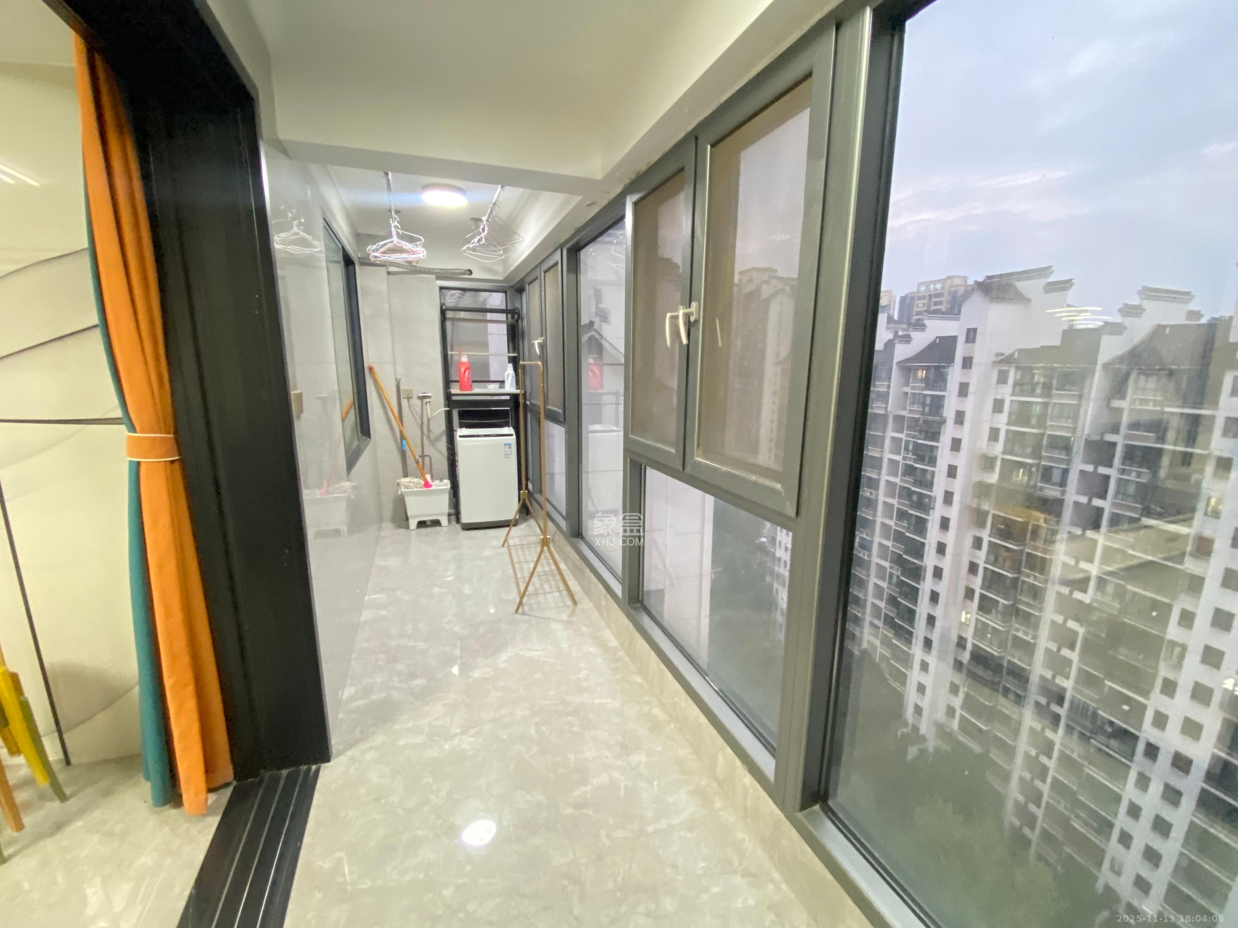 海林馨香雅苑  3室2厅2卫    3000.0元/月室内图