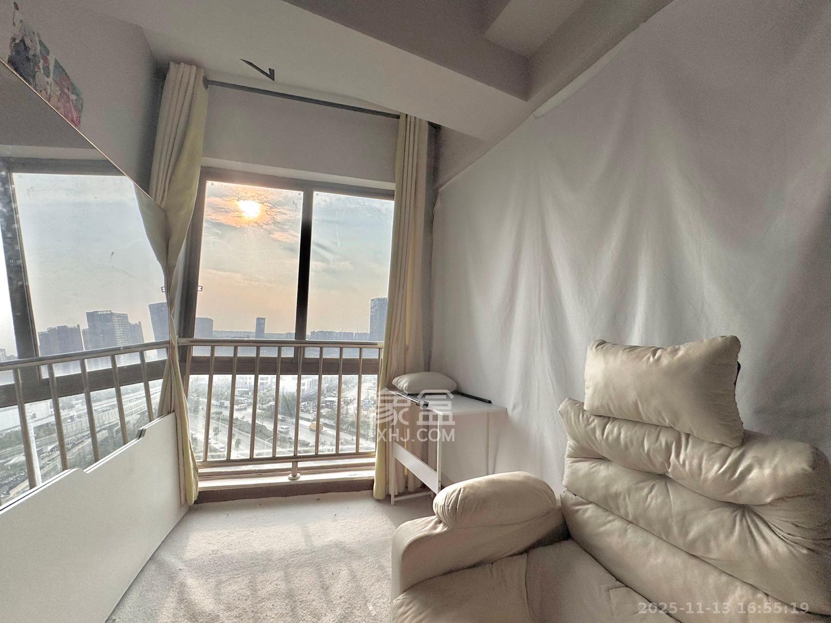 德庆水韵山城 1室1厅1卫 1300.0元/月 德庆水韵山城 1室1厅1卫 1300.0元/月室内图