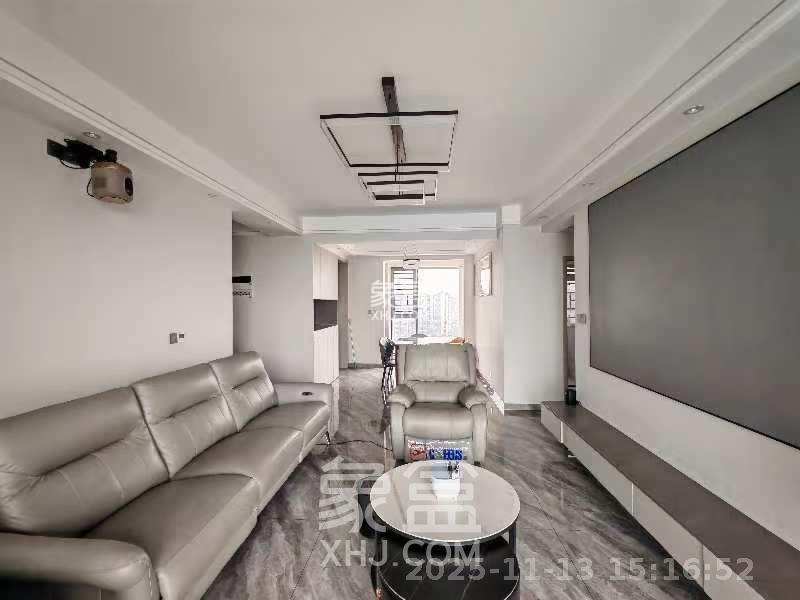 福天星中心(福天星雅苑) 4室2厅2卫 3800.0元/月 福天星中心(福天星雅苑) 4室2厅2卫 3800.0元/月室内图