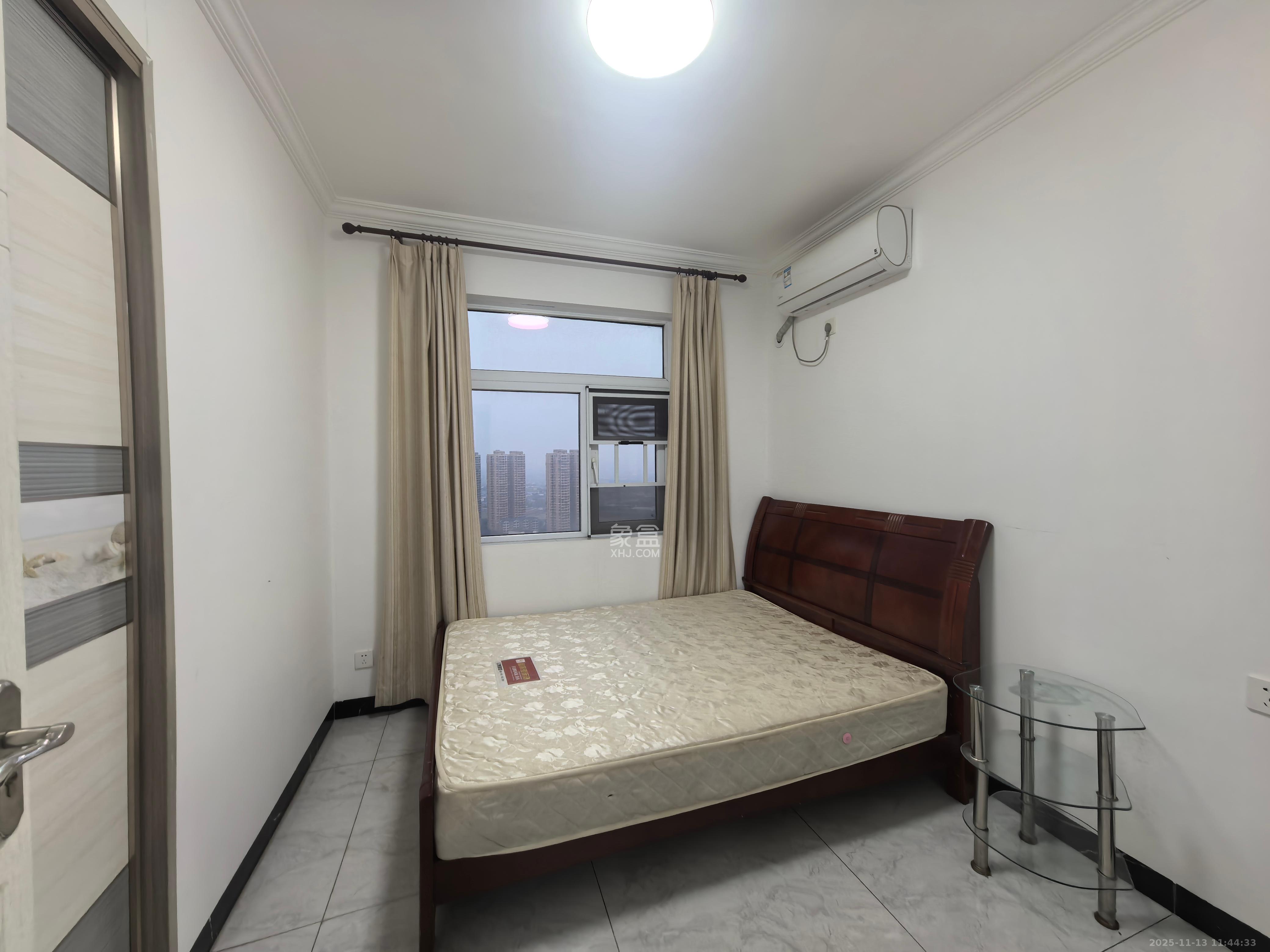 和悦城(蟠龙景苑) 3室2厅1卫 1800.0元/月 和悦城(蟠龙景苑) 3室2厅1卫 1800.0元/月室内图