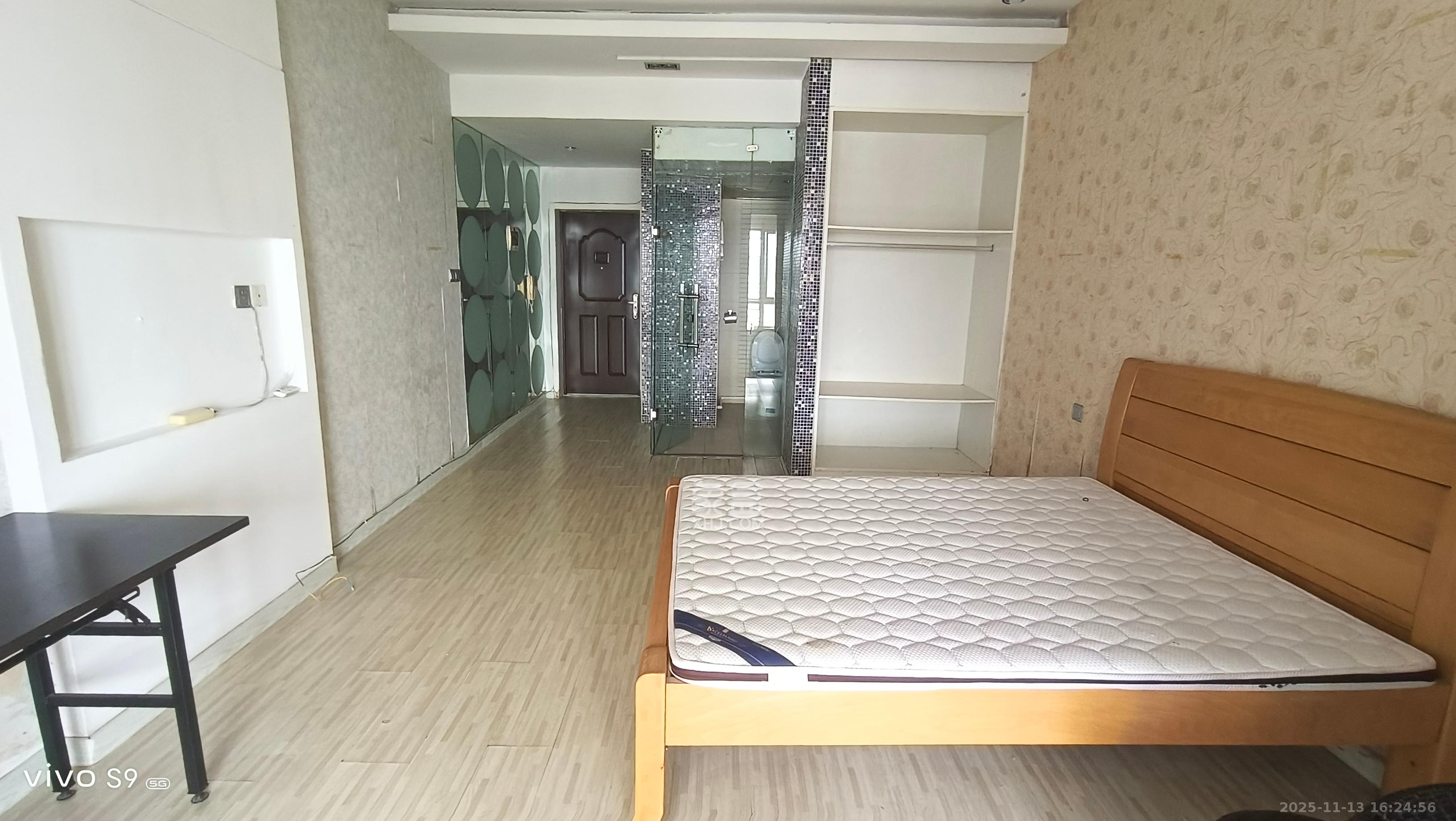 楚天家园  1室1厅1卫    1100.0元/月