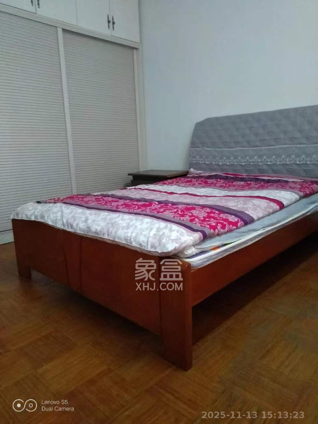 桐荫里社区  2室1厅1卫    2600.0元/月室内图