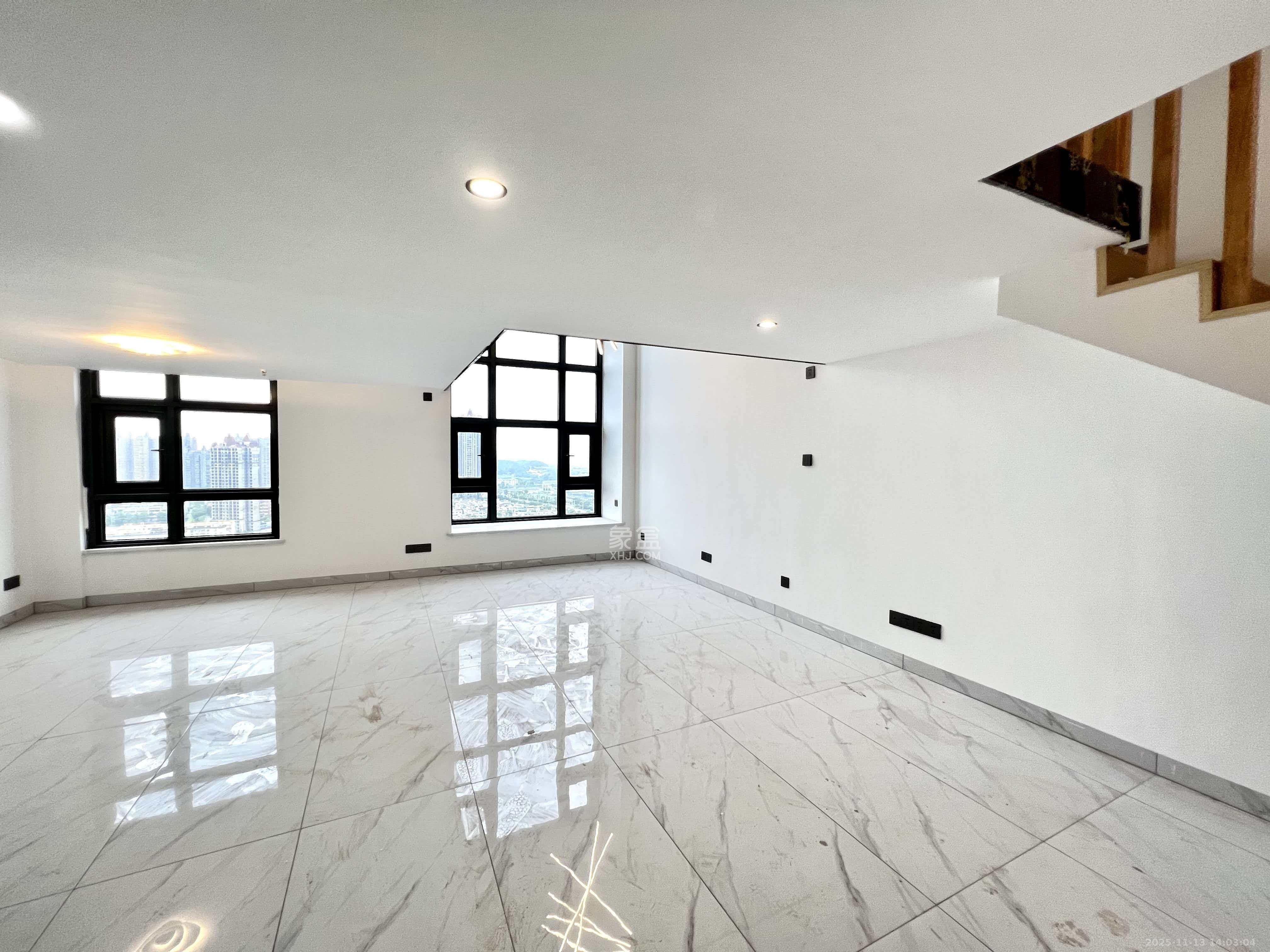 恒大御景半岛锦绣苑  2室2厅1卫    3000.0元/月室内图