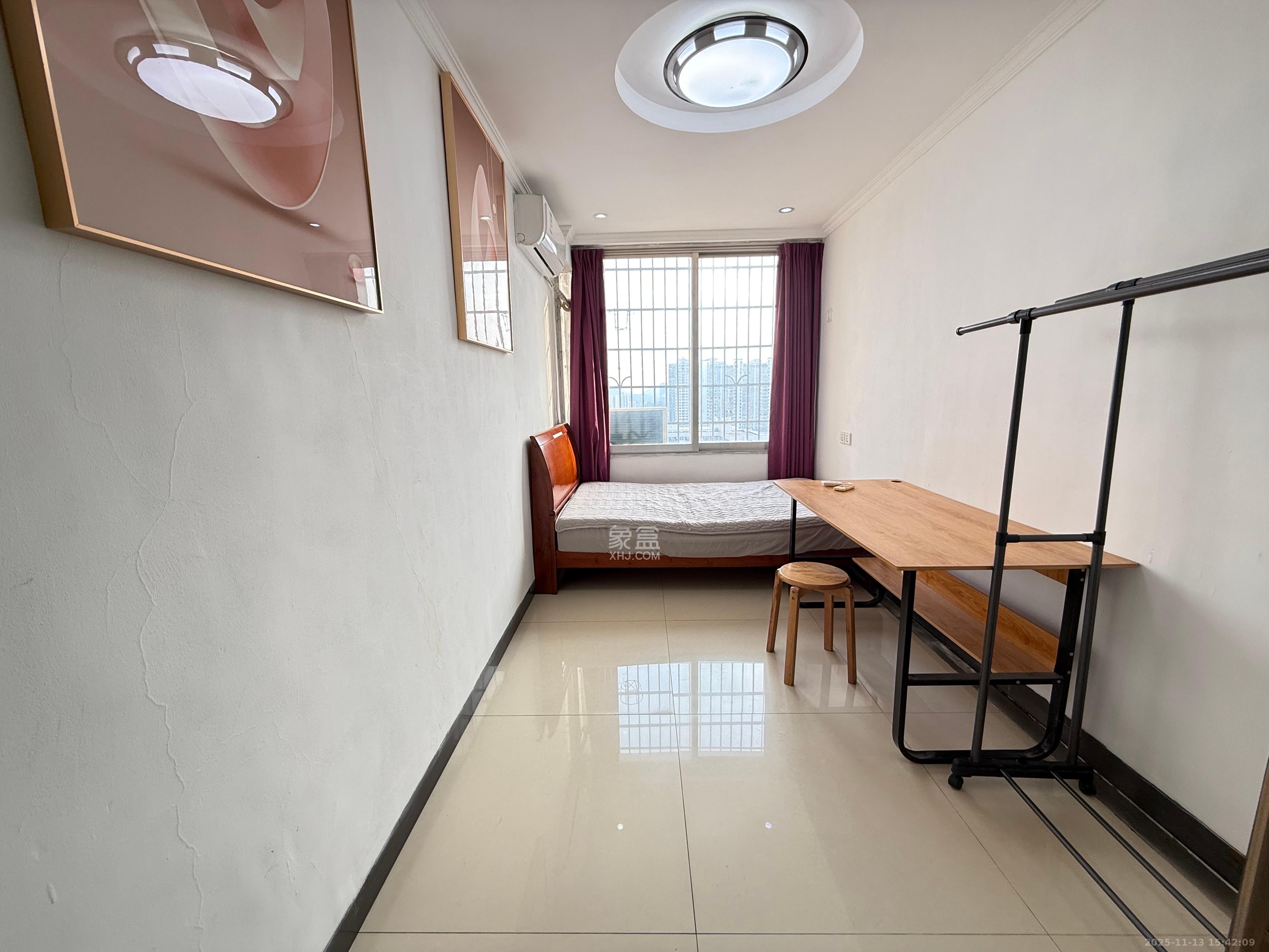 谋房博客(博客天街)  3室2厅2卫    2600.0元/月室内图