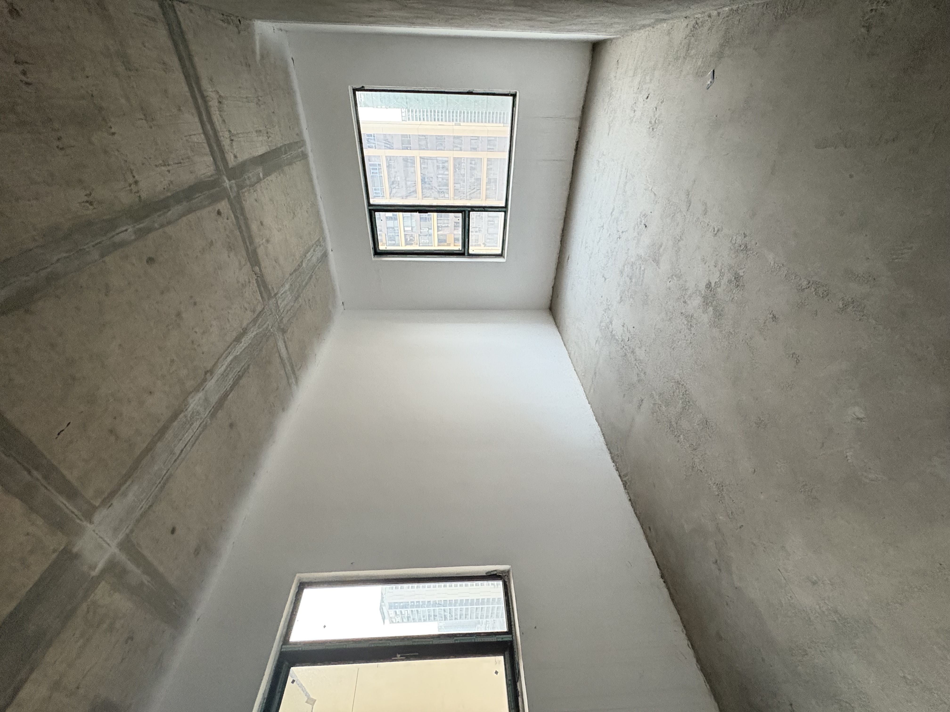 融冠蜜城 4室2厅2卫 90.0万 融冠蜜城 4室2厅2卫 90.0万客厅