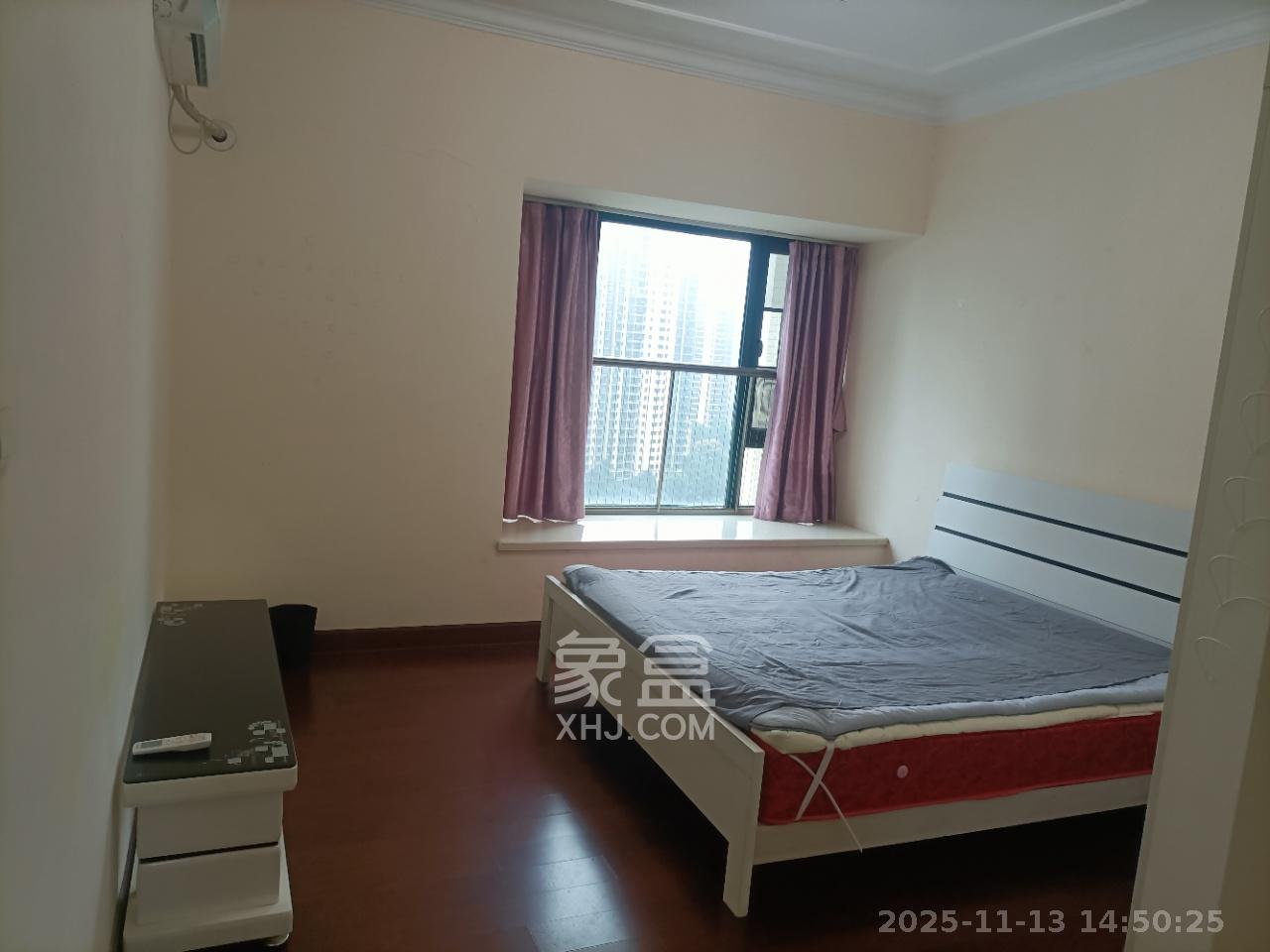 恒大雅苑  3室2厅2卫    2600.0元/月室内图