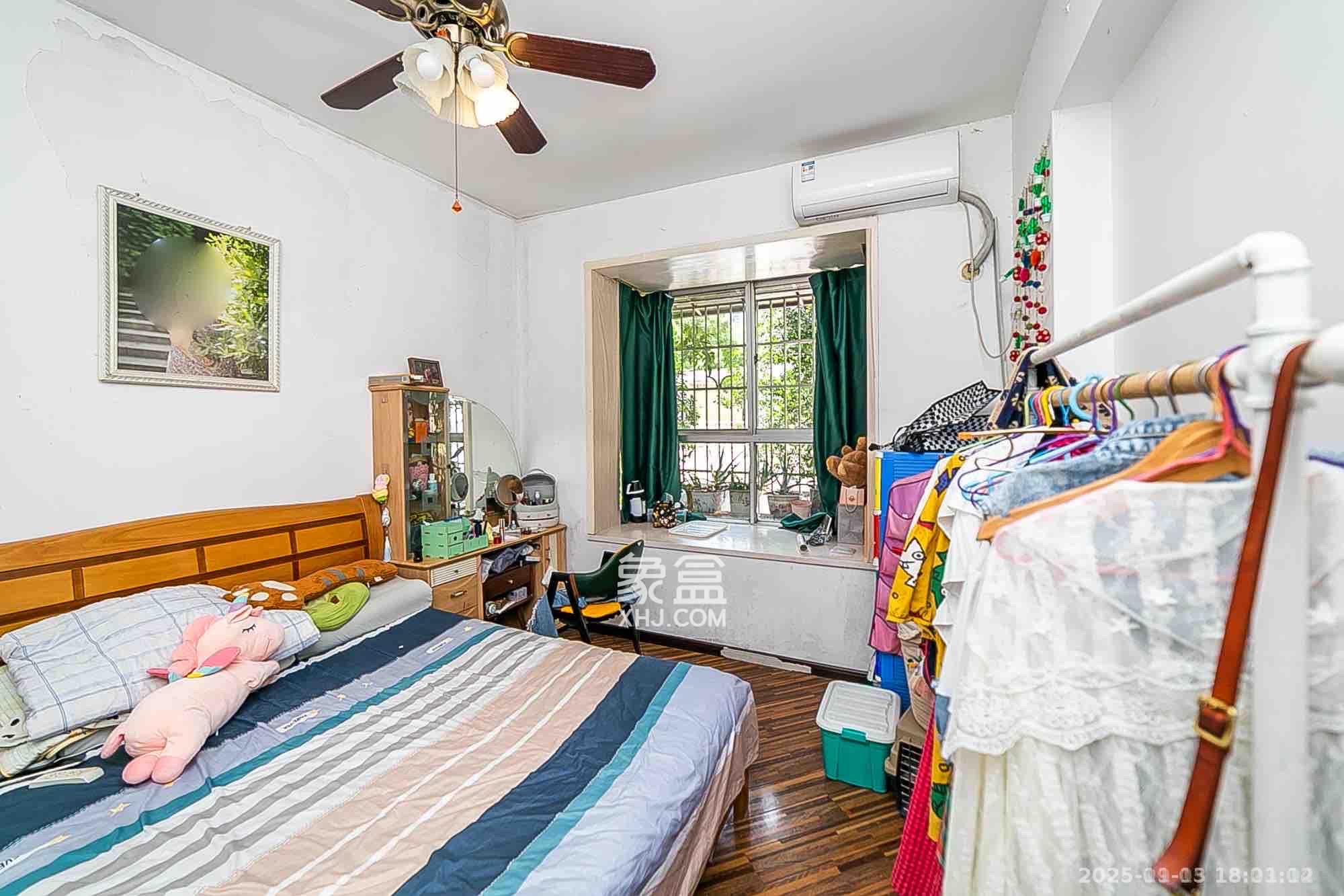 华银园  2室2厅1卫    2200.0元/月室内图