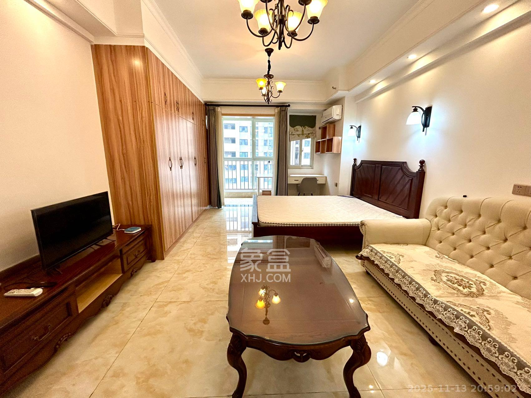 北辰三角洲E4区  1室1厅1卫    2200.0元/月