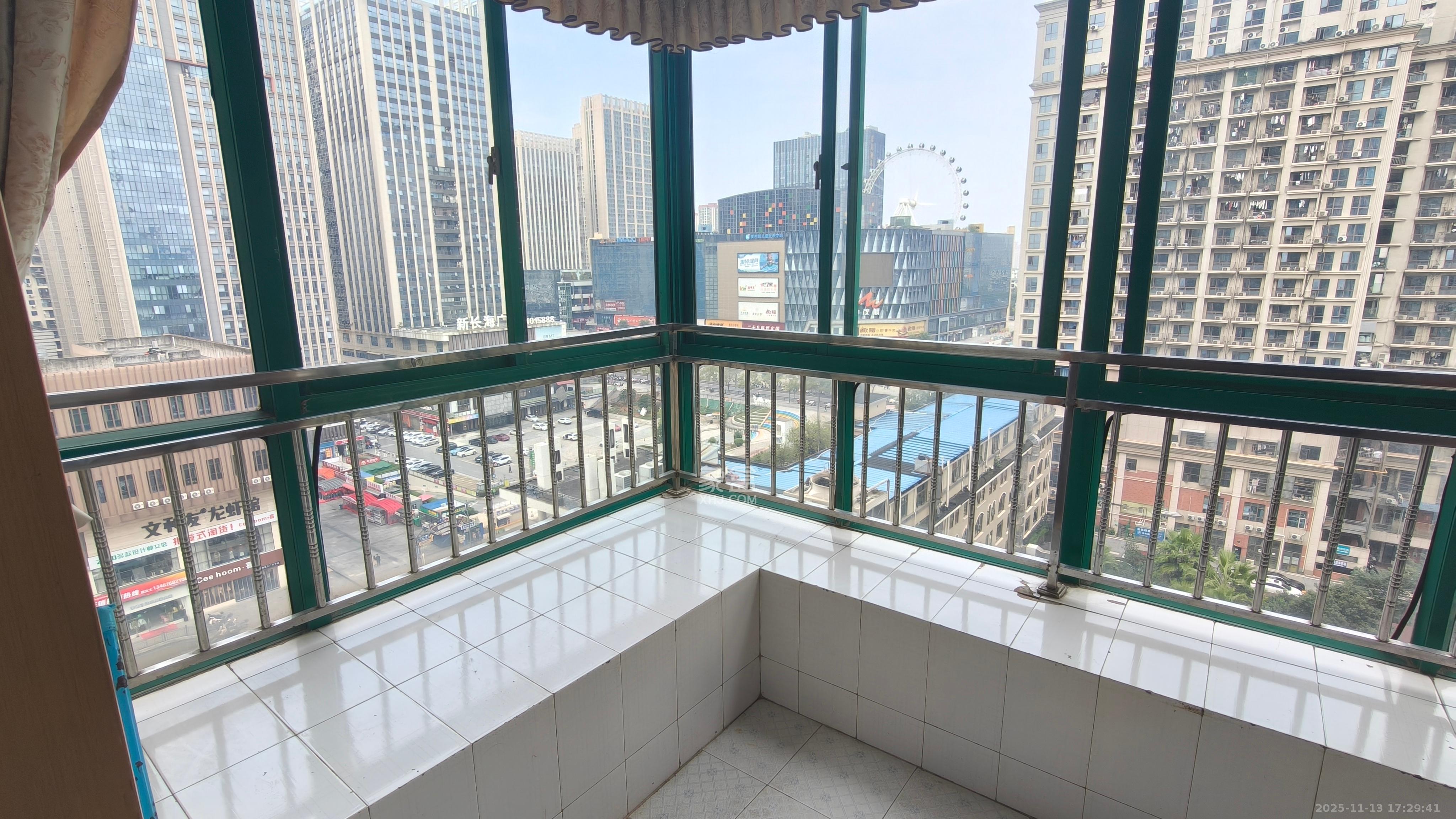 明城公寓  1室2厅1卫    1200.0元/月室内图