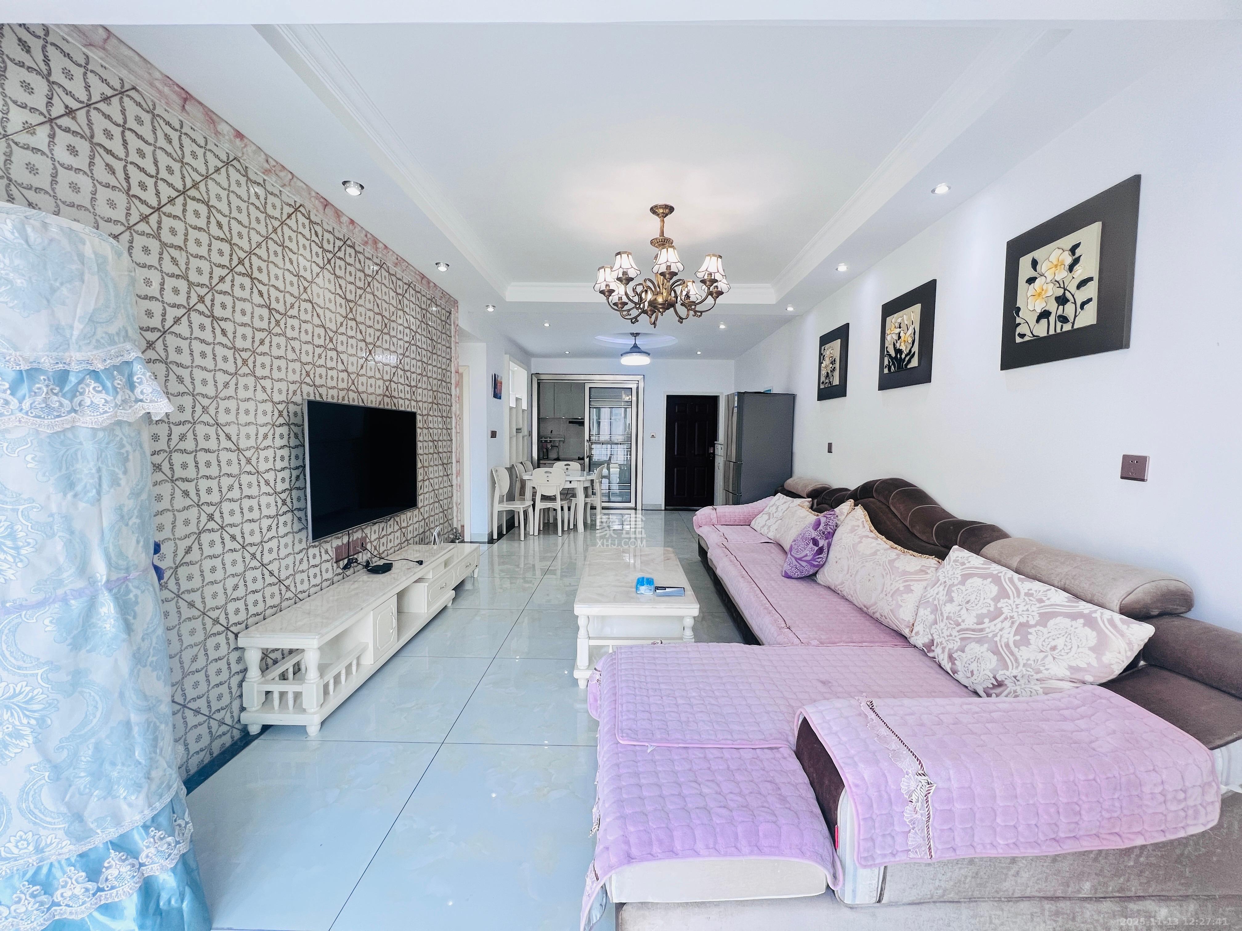 航天溪湖  2室2厅1卫    2500.0元/月室内图