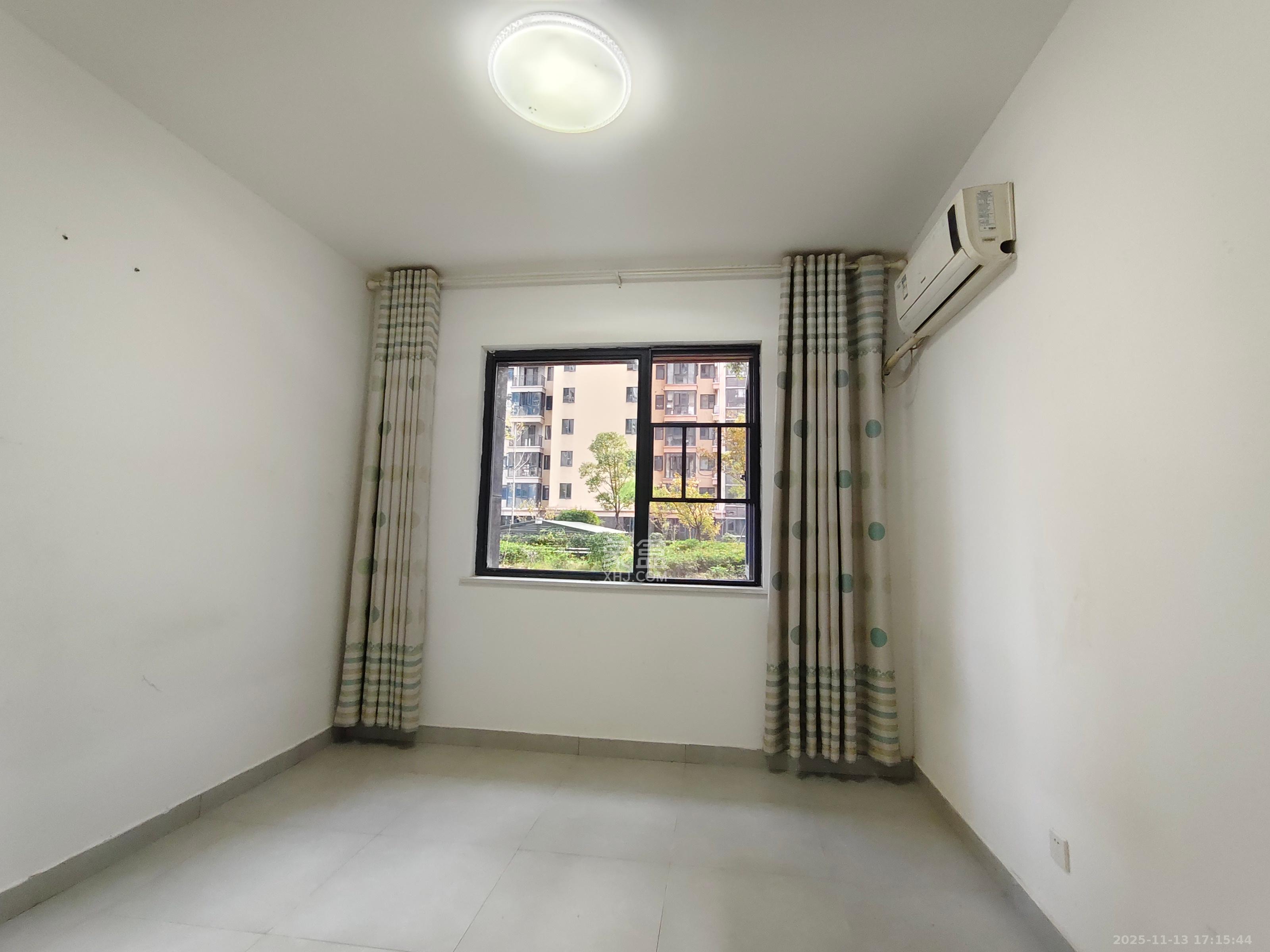 永宏万家里  3室2厅2卫    3000.0元/月室内图