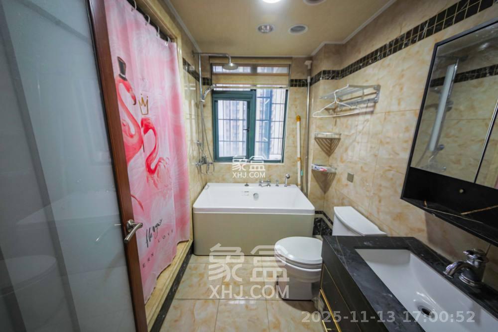 克拉美丽山庄（晟领国际）  4室2厅2卫    7500.0元/月室内图