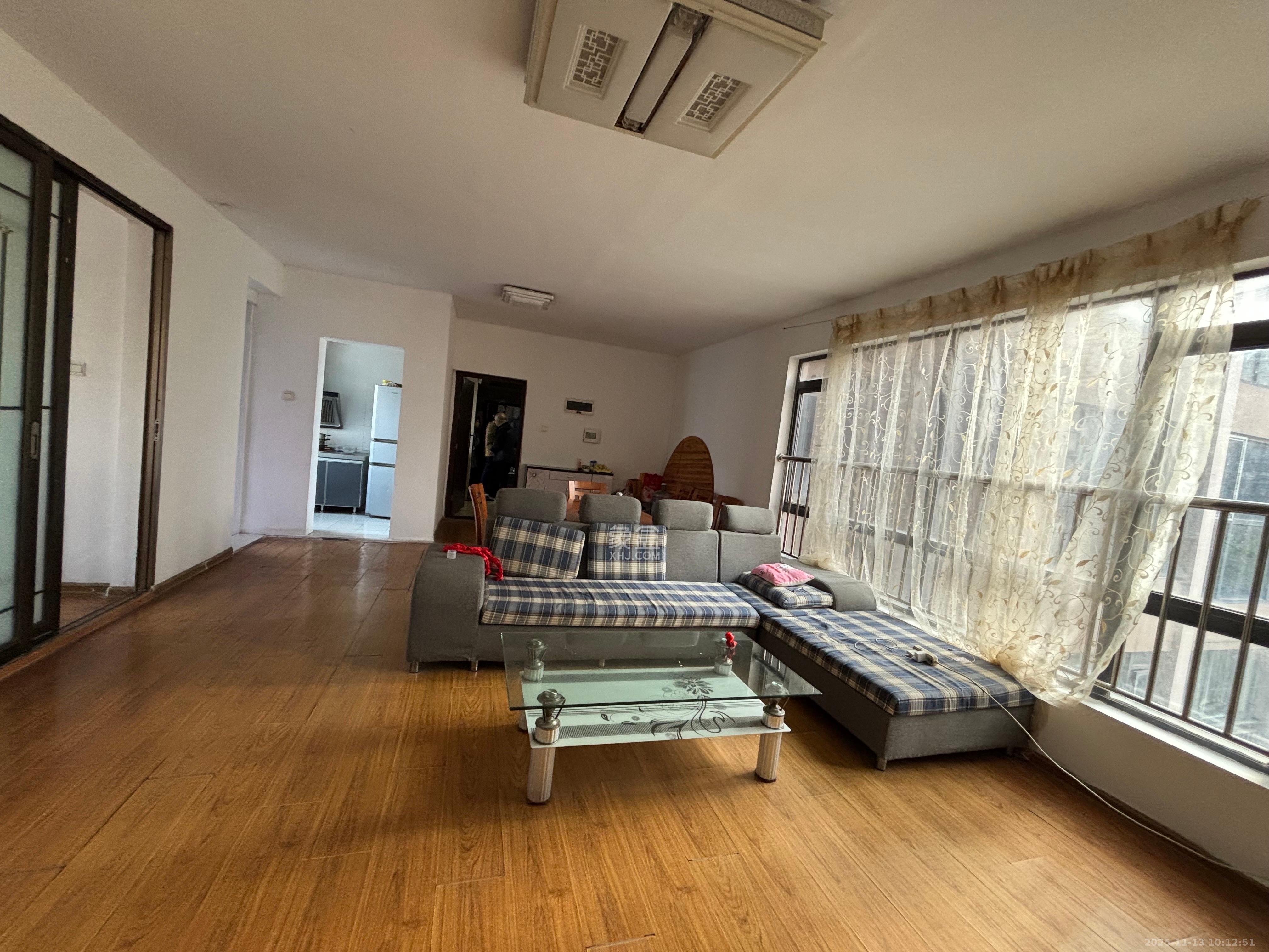 潇湘名城(新里程潇湘名城) 4室2厅2卫 2800.0元/月 潇湘名城(新里程潇湘名城) 4室2厅2卫 2800.0元/月室内图