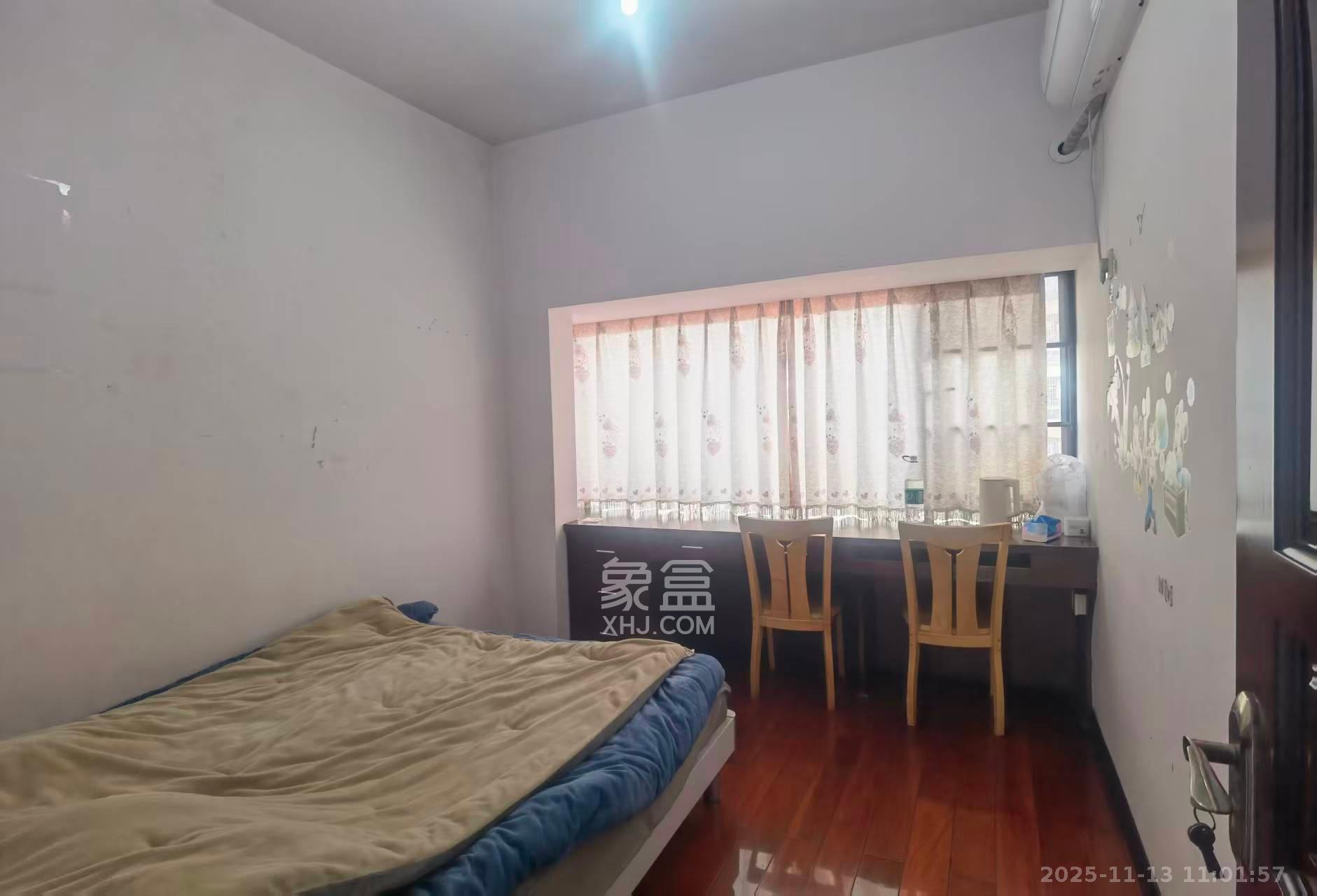 幸福里润城（幸福里二期）  3室2厅2卫    2200.0元/月室内图