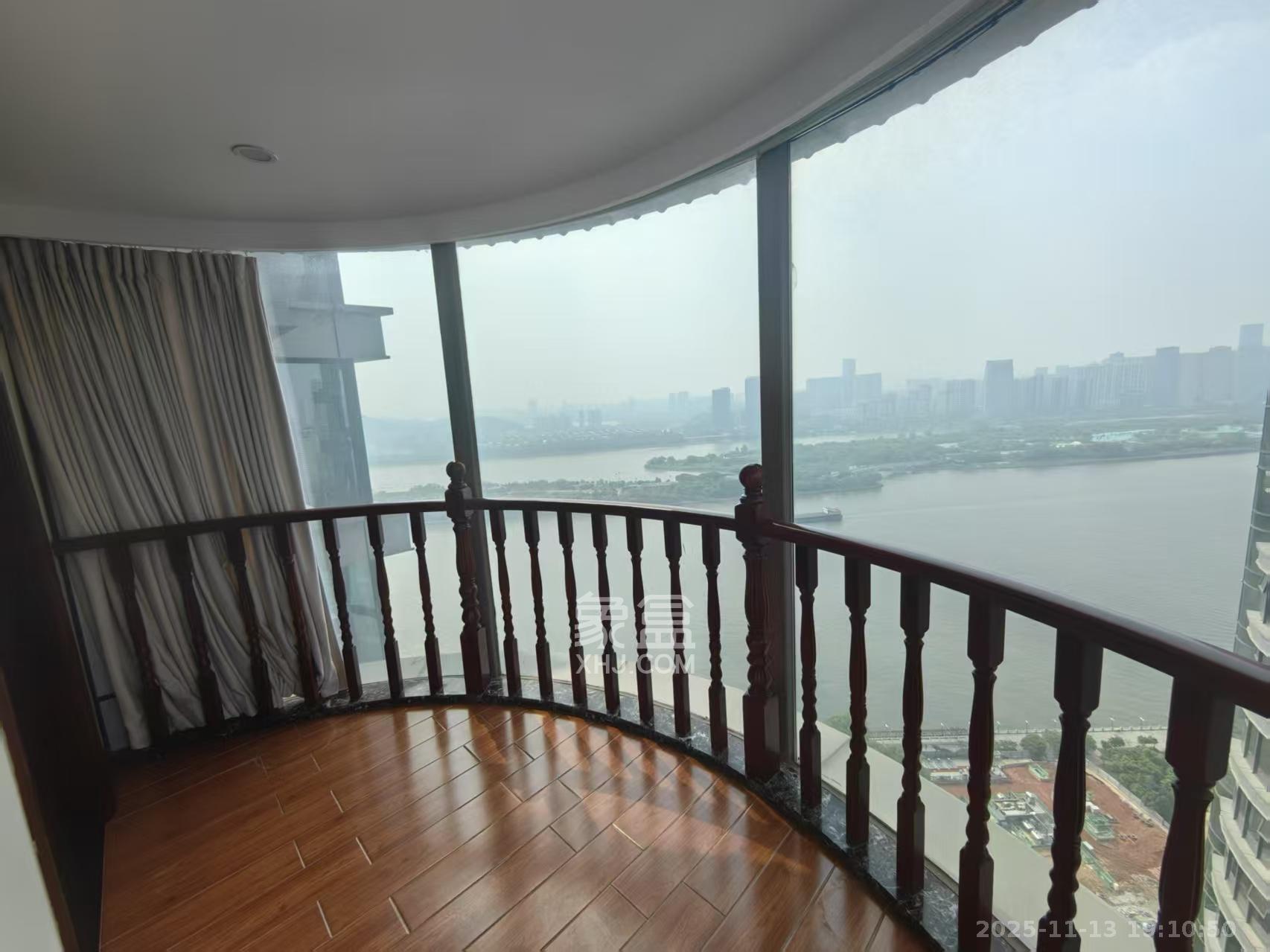 潮宗御苑  4室2厅2卫    10000.0元/月室内图