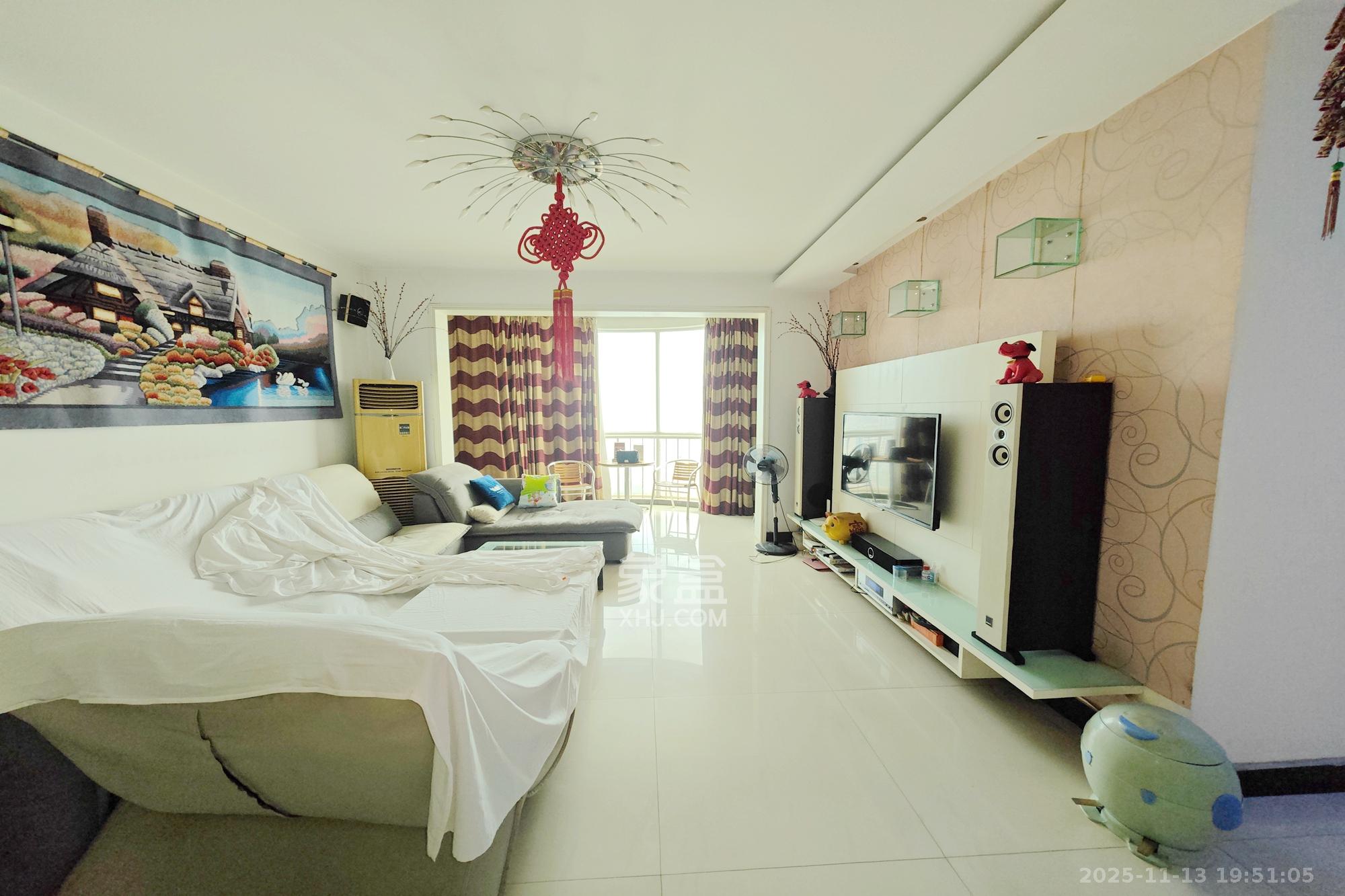 名都花园 3室2厅2卫 86.0万 名都花园 3室2厅2卫 86.0万客厅