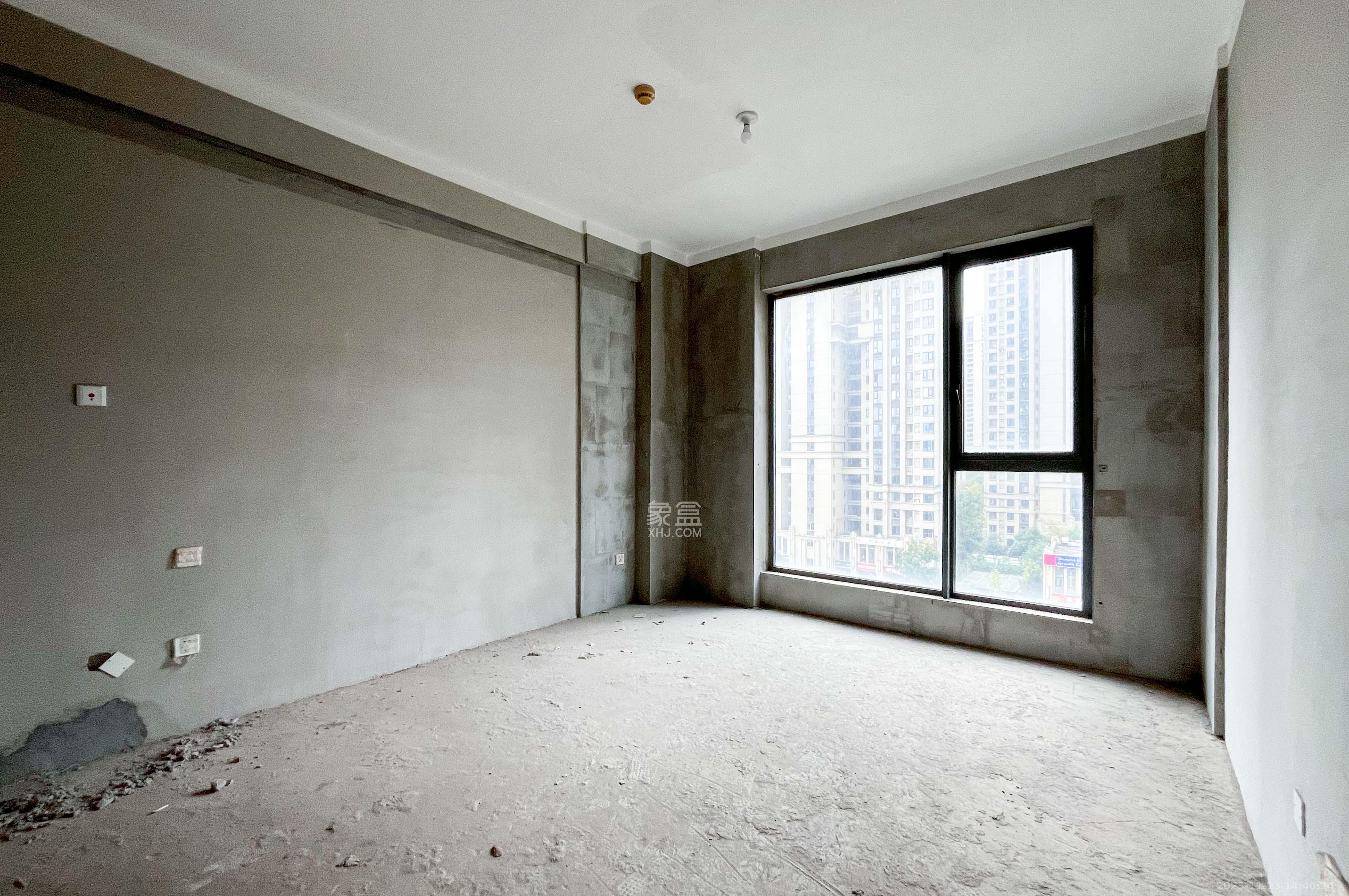 卓越浅水湾 4室2厅2卫 270.0万 卓越浅水湾 4室2厅2卫 270.0万其他