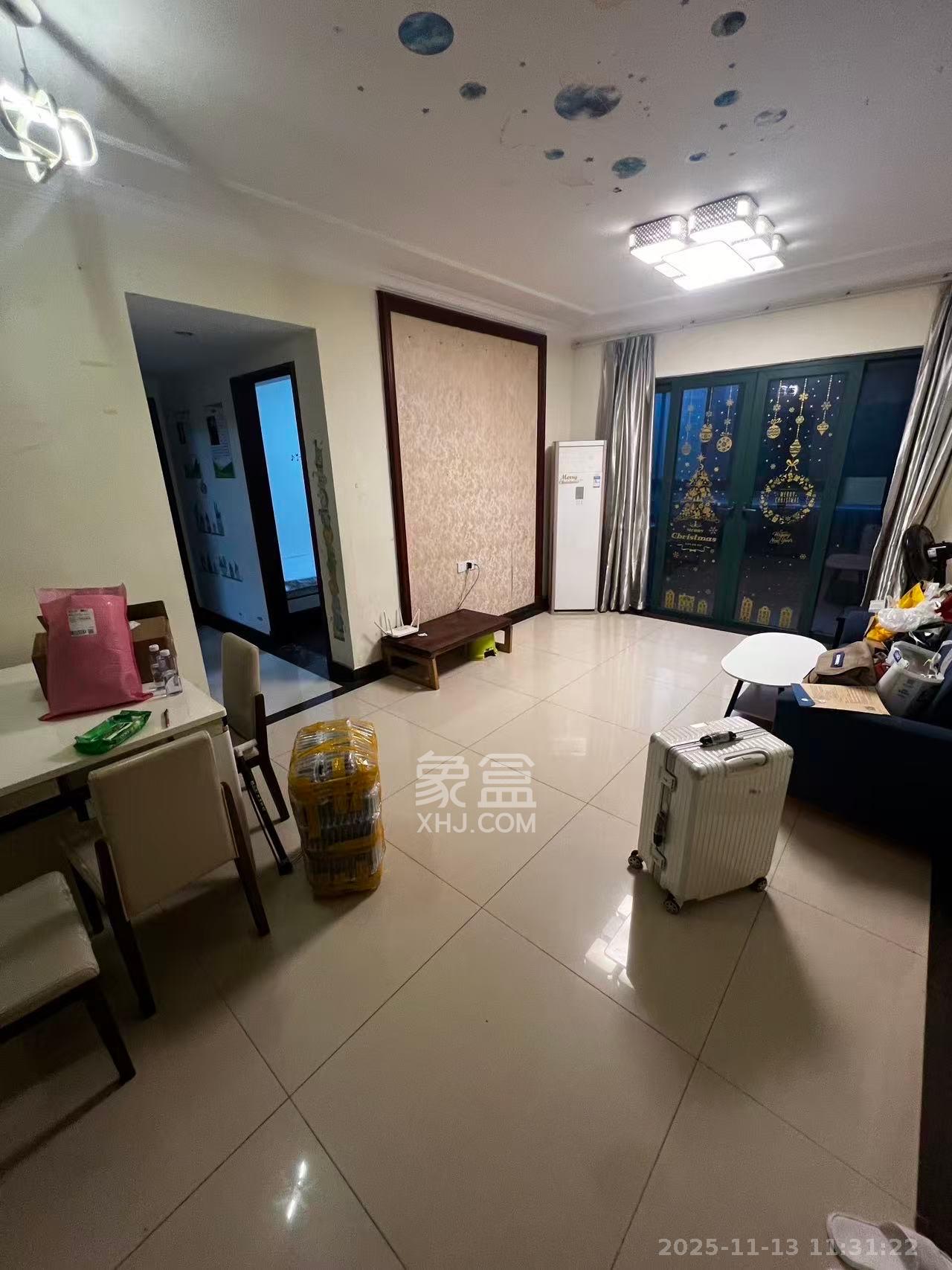 恒大雅苑  3室2厅1卫    2100.0元/月