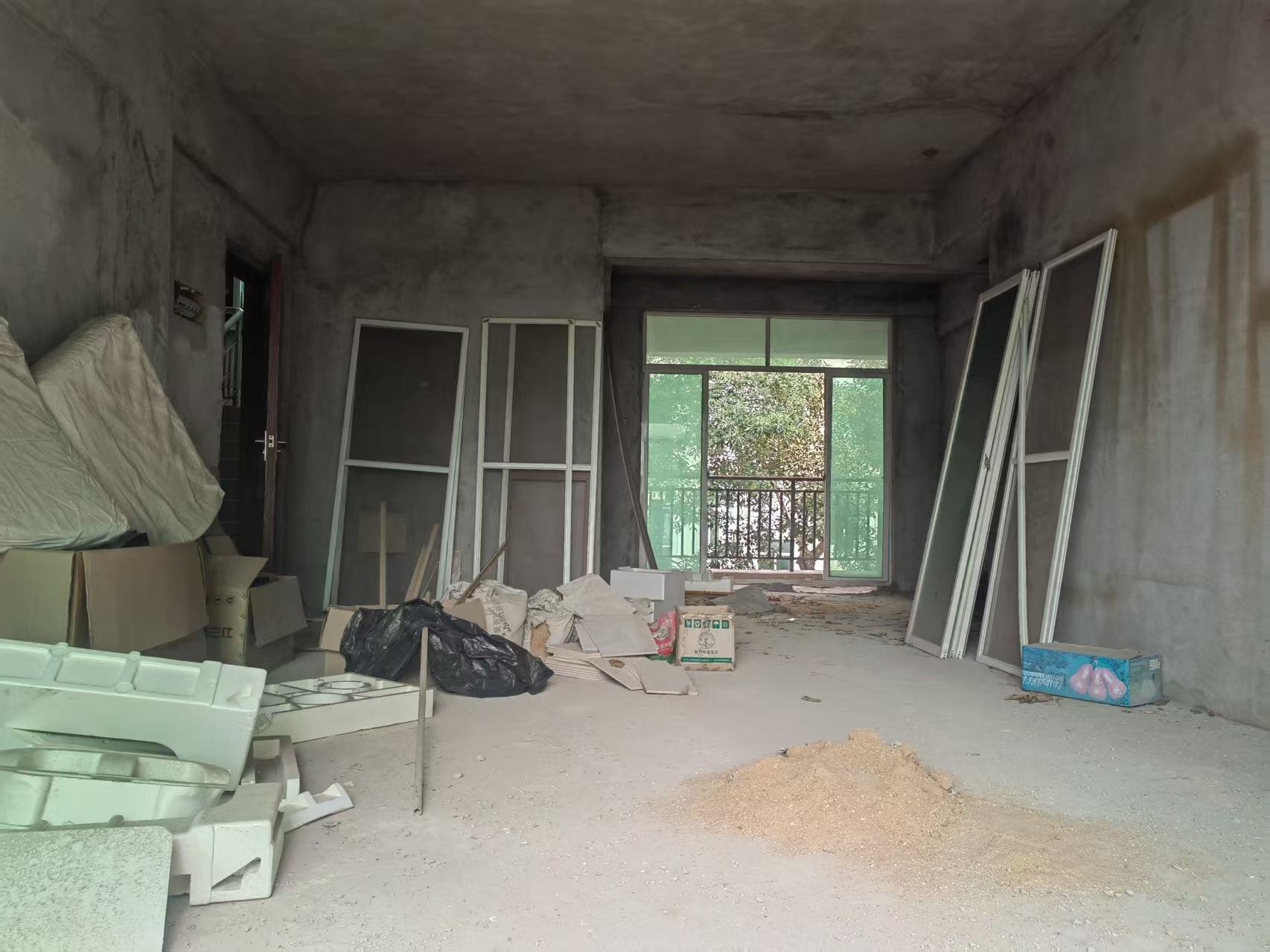 榕景苑 3室1厅1卫 123.0万 榕景苑 3室1厅1卫 123.0万室内图