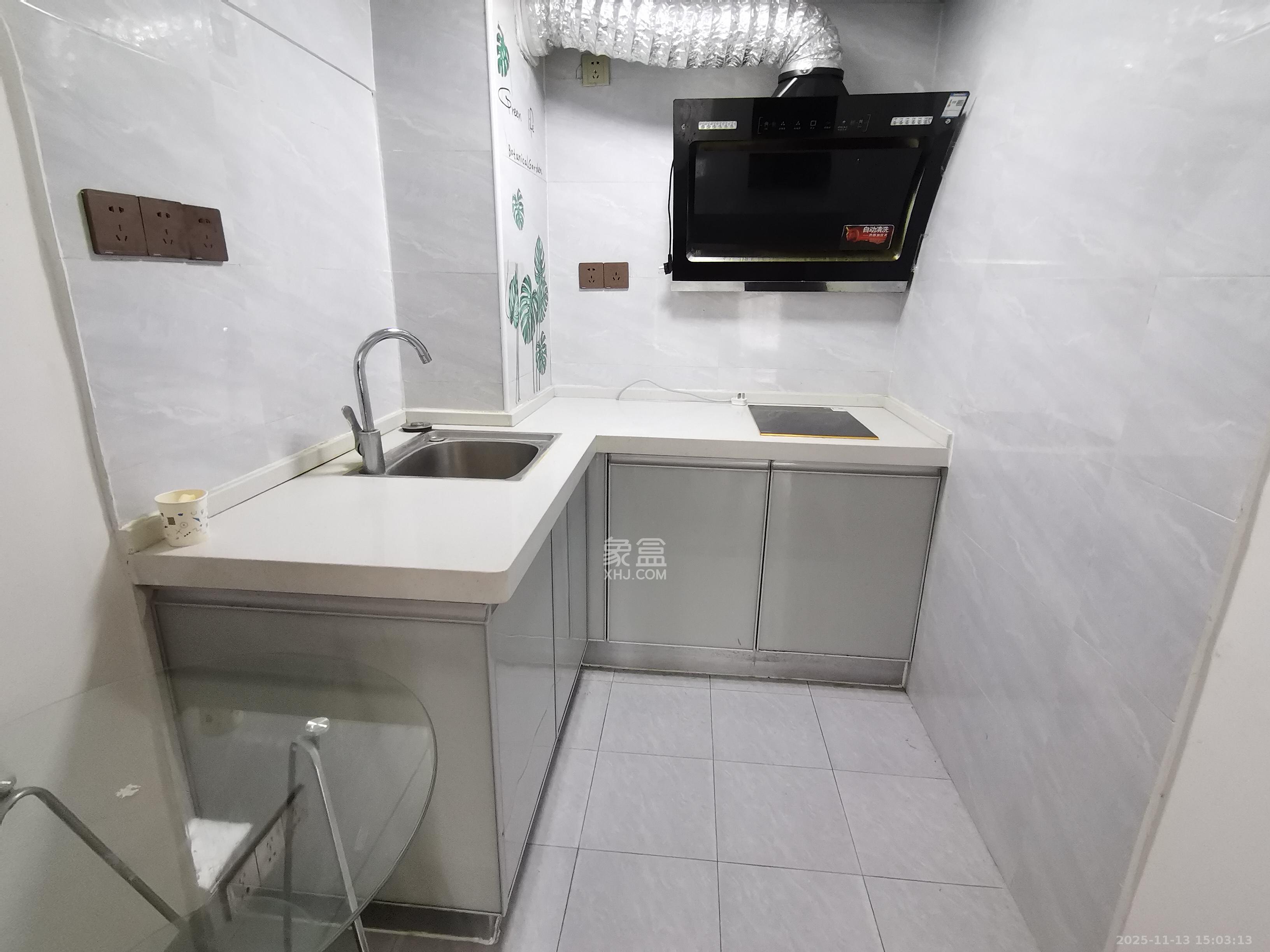 润和滨江府  1室1厅1卫    1200.0元/月室内图