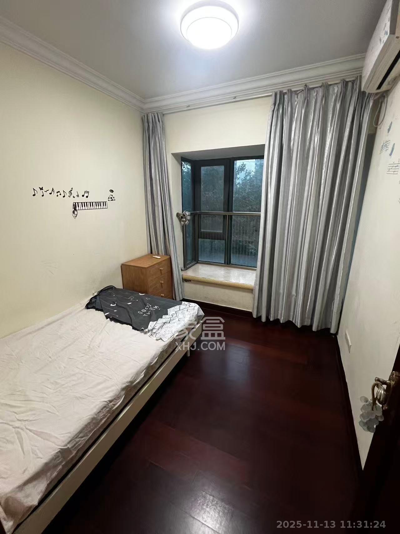 恒大雅苑  3室2厅1卫    2100.0元/月室内图