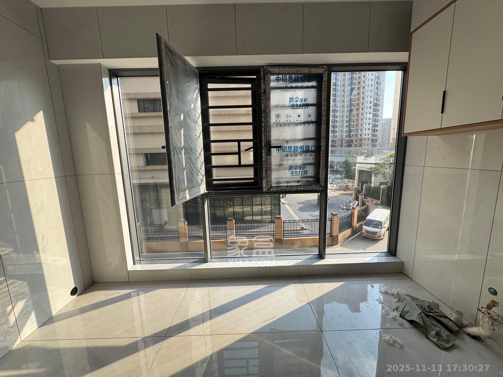 和景家园一期  2室1厅1卫    1700.0元/月室内图