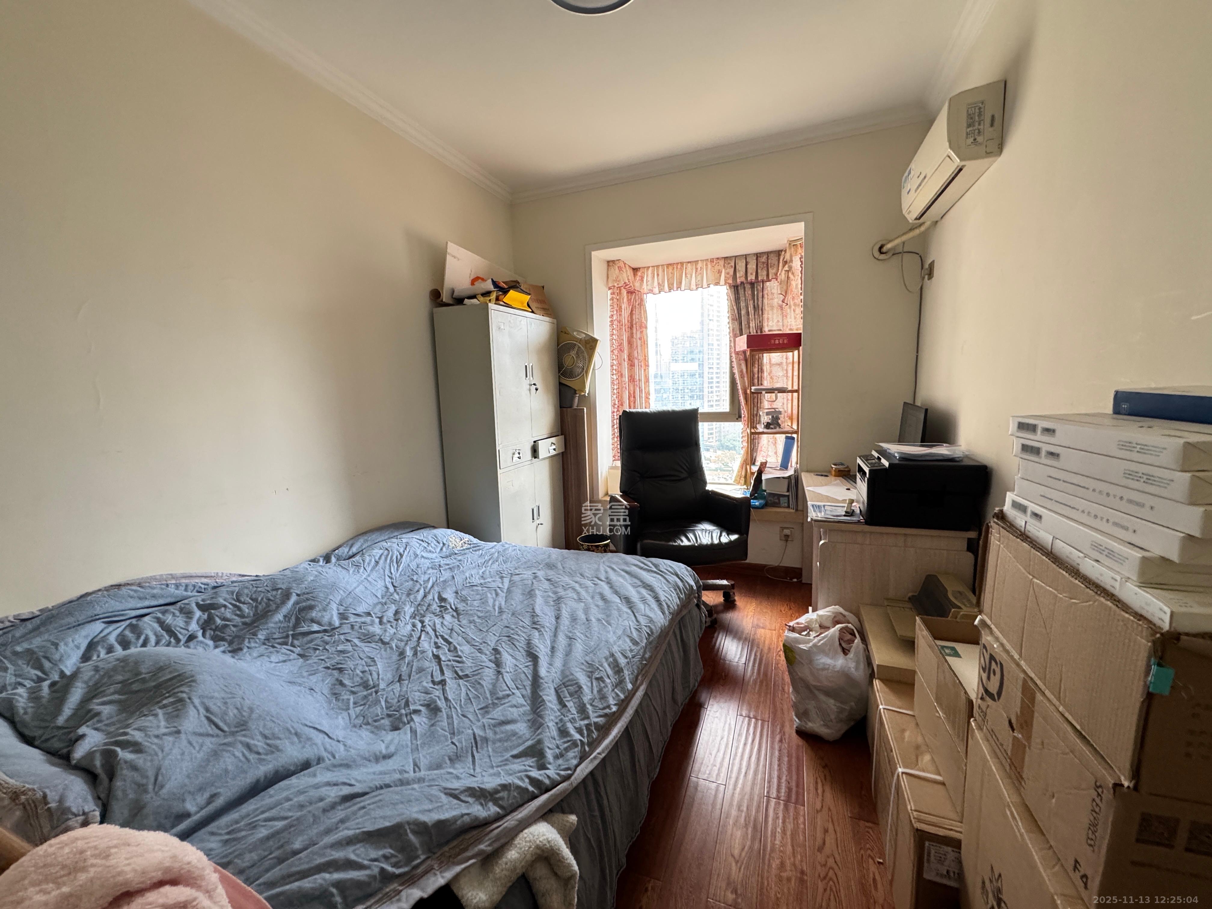 金域南外滩（望江佳园）  3室0厅0卫    4200.0元/月室内图