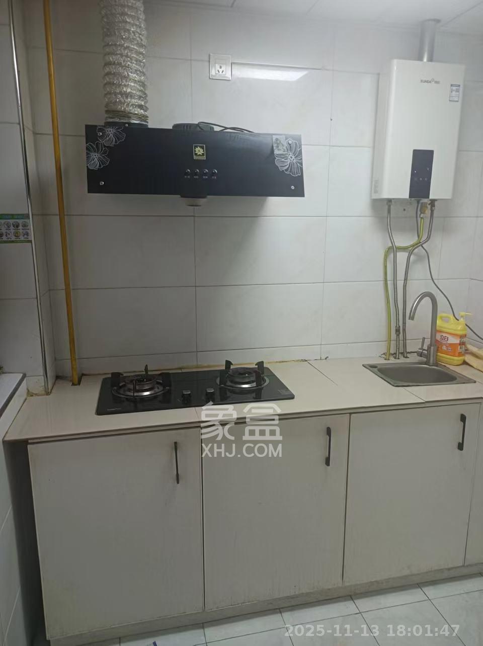 海东青大厦  4室1厅2卫    4200.0元/月室内图