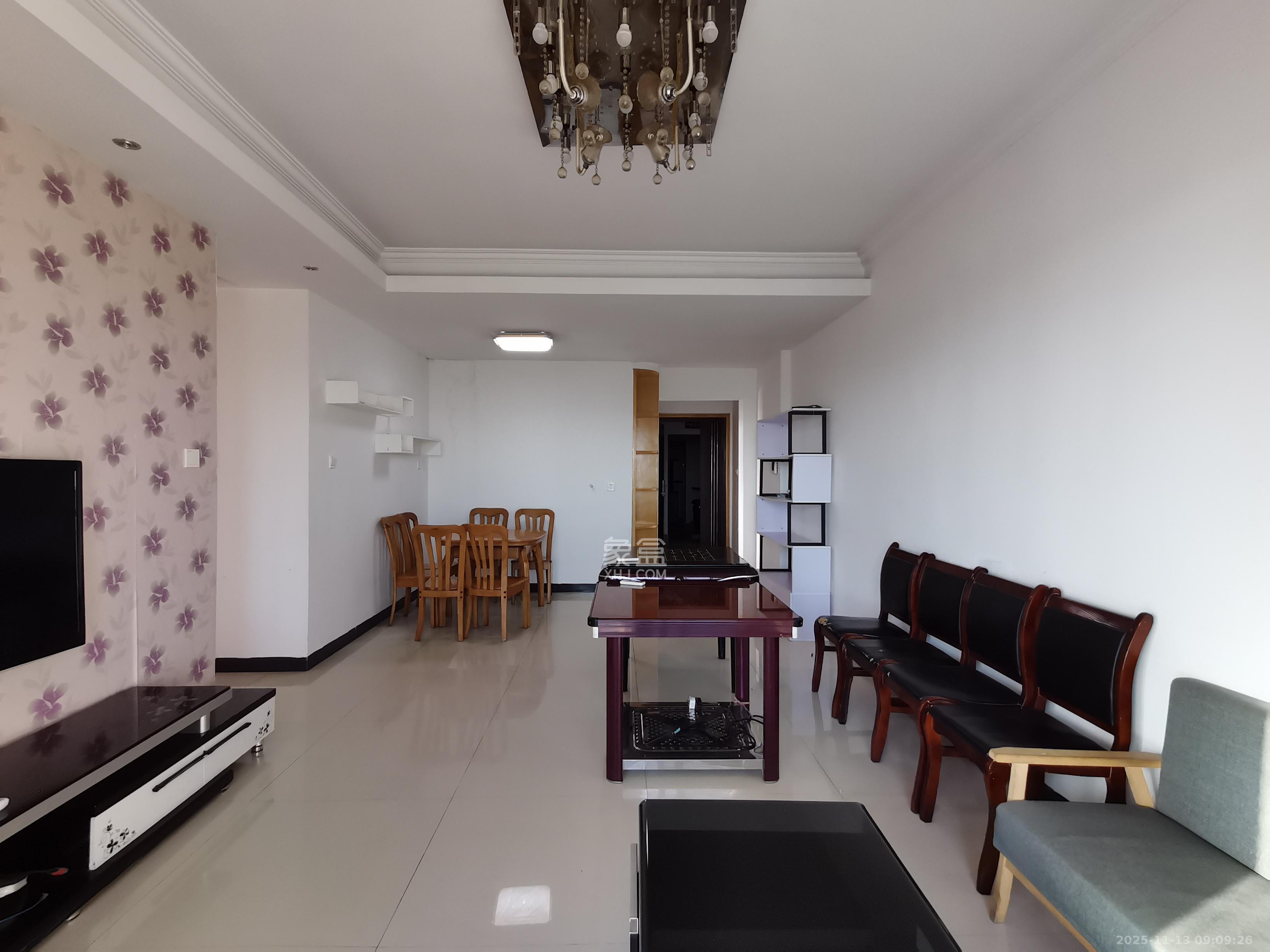 莱茵城  3室2厅1卫    2100.0元/月室内图