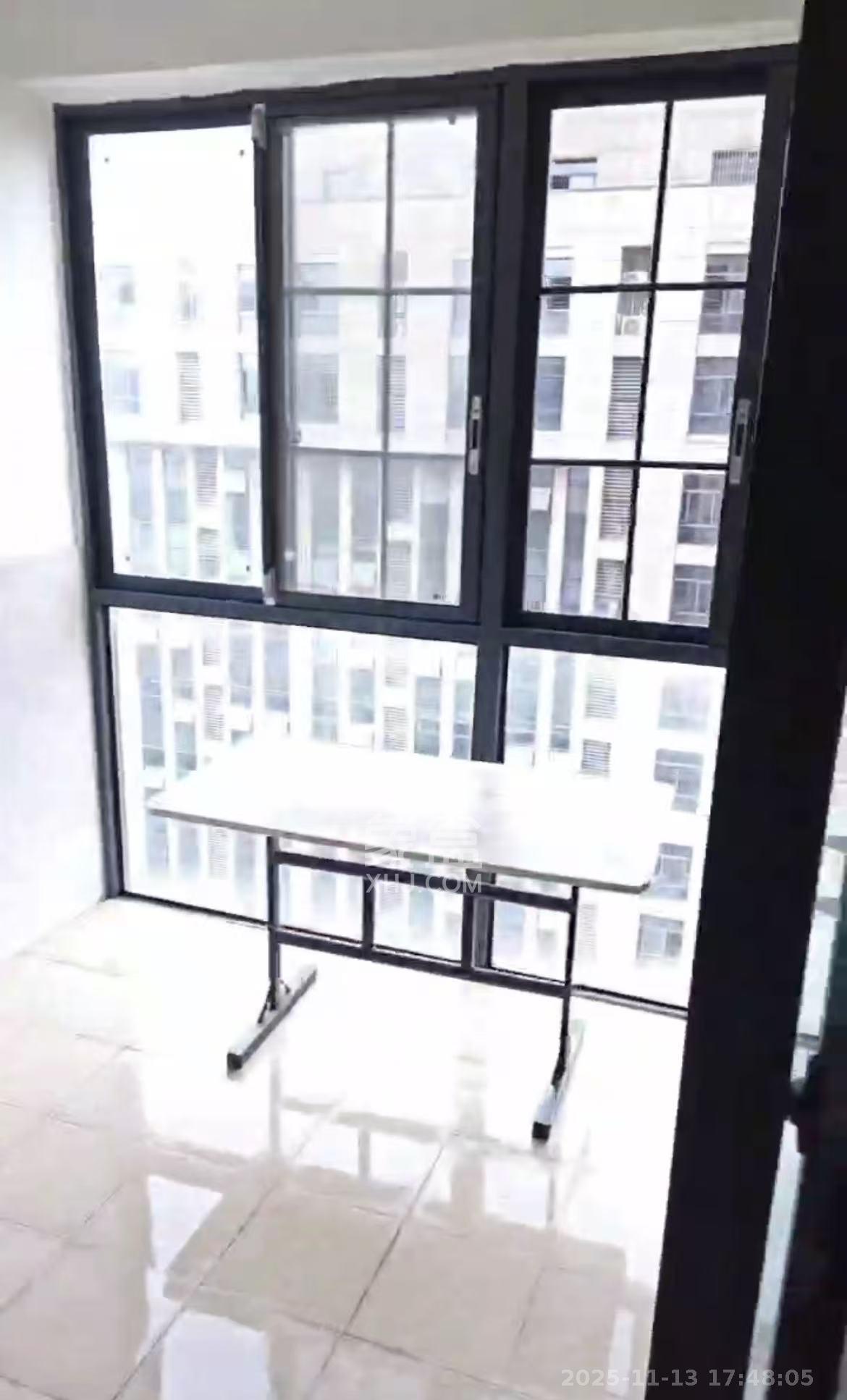 江南华府 1室1厅1卫 700.0元/月 江南华府 1室1厅1卫 700.0元/月室内图