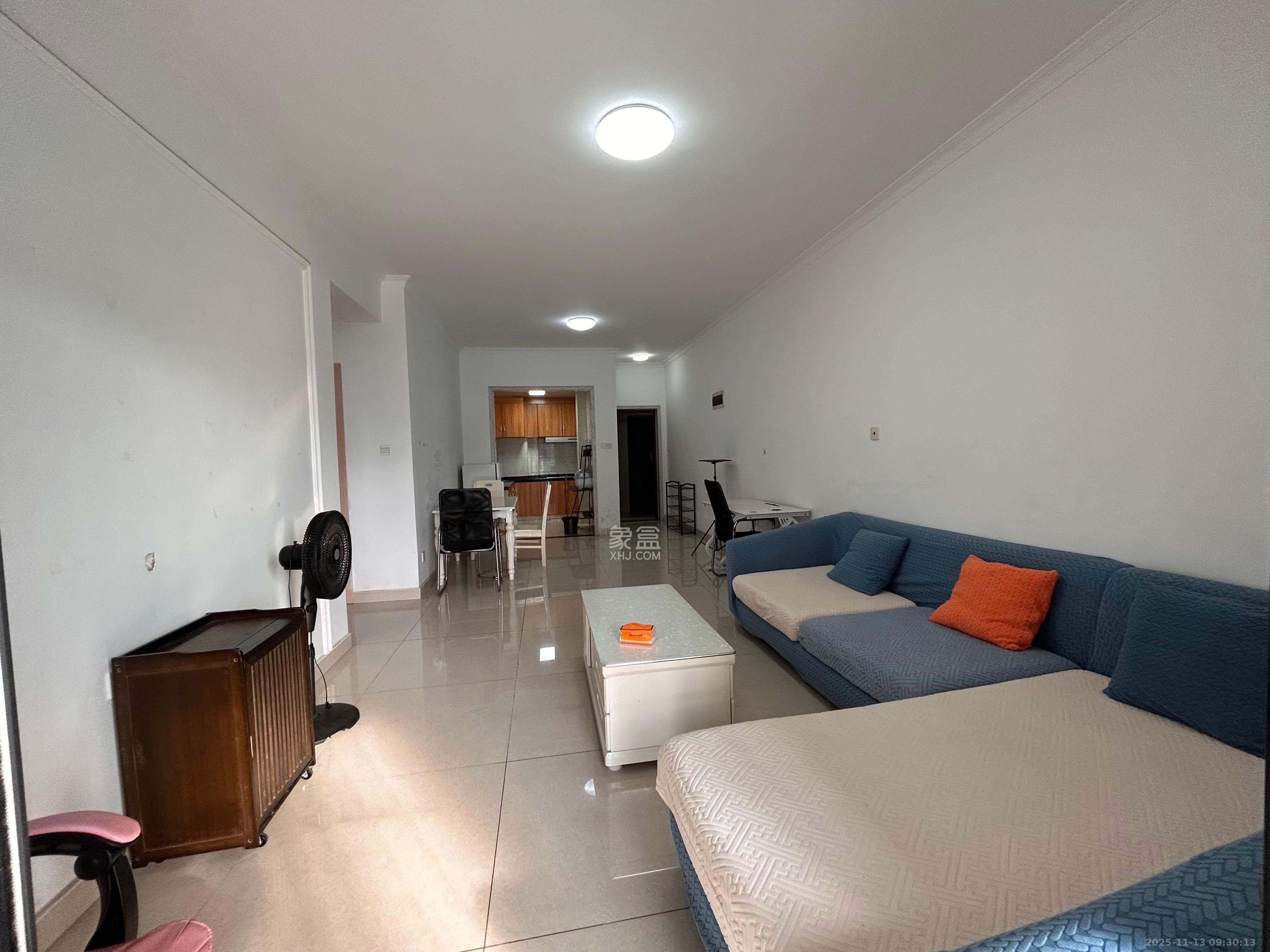 天元涉外景园C区 2室2厅1卫 2100.0元/月 天元涉外景园C区 2室2厅1卫 2100.0元/月室内图