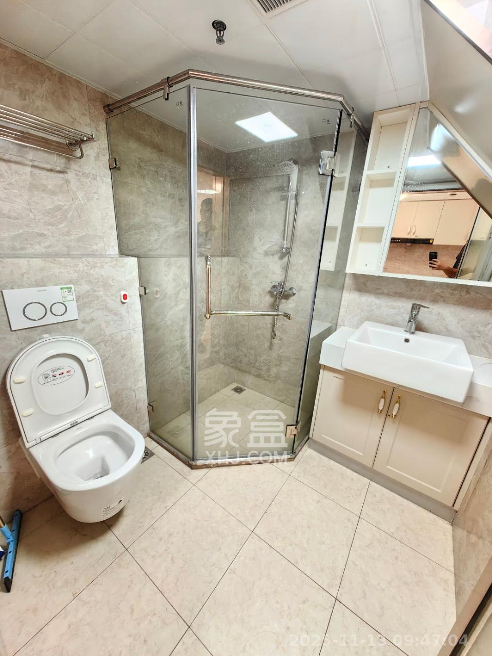 梦想新天地  1室1厅1卫    2000.0元/月室内图