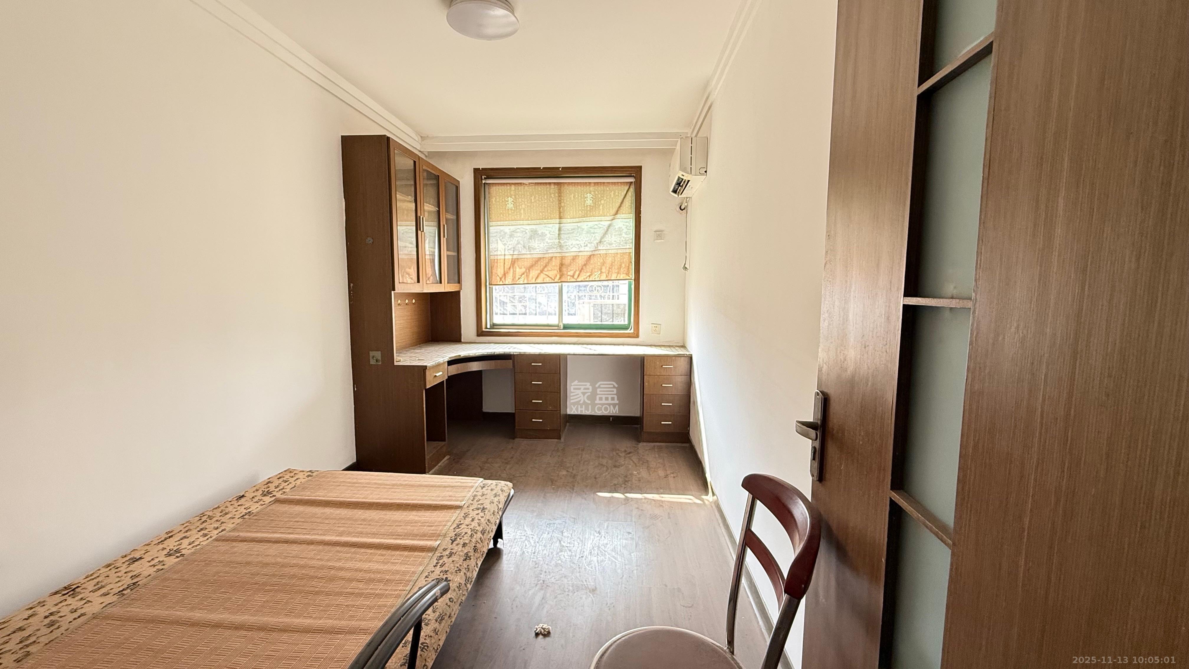 三湘小区  3室2厅1卫    1800.0元/月