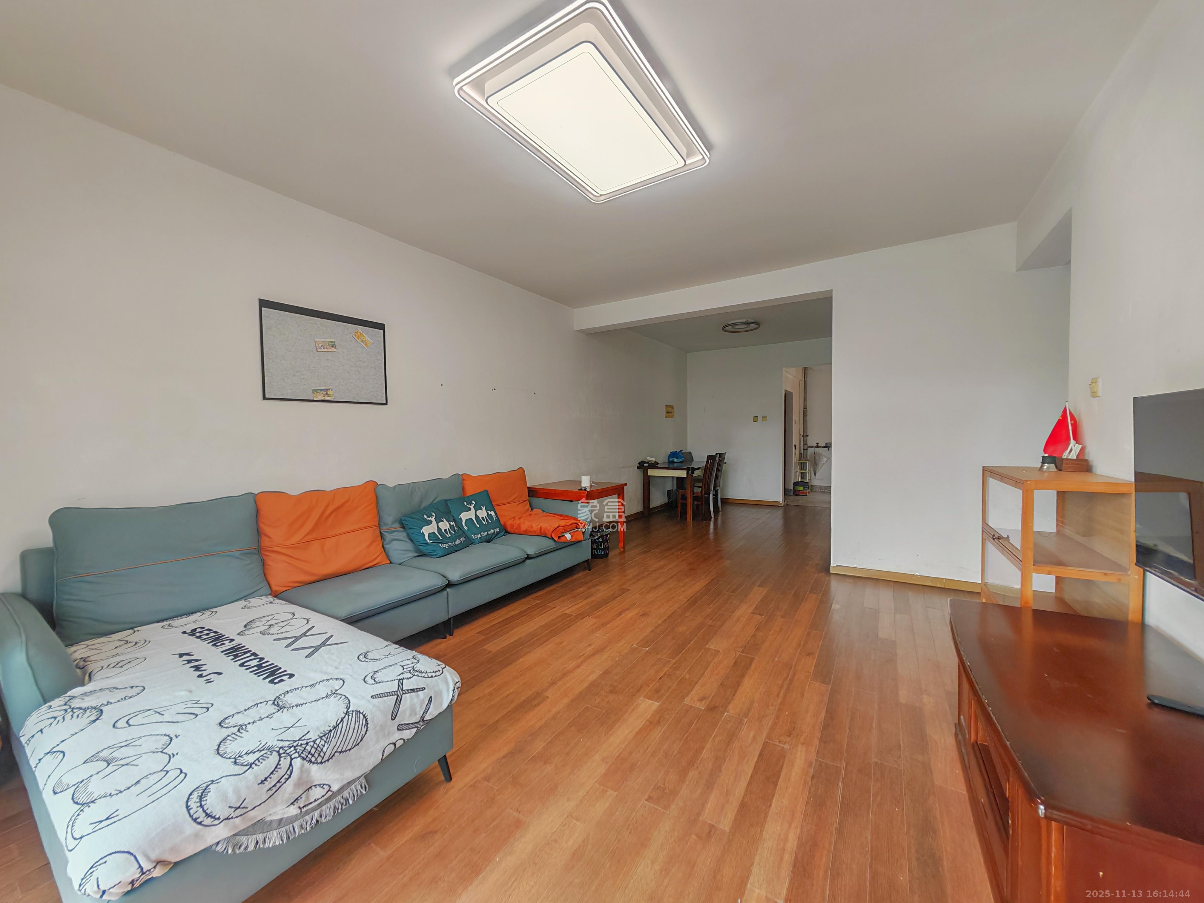 天城泰祥苑  2室1厅1卫    1700.0元/月室内图