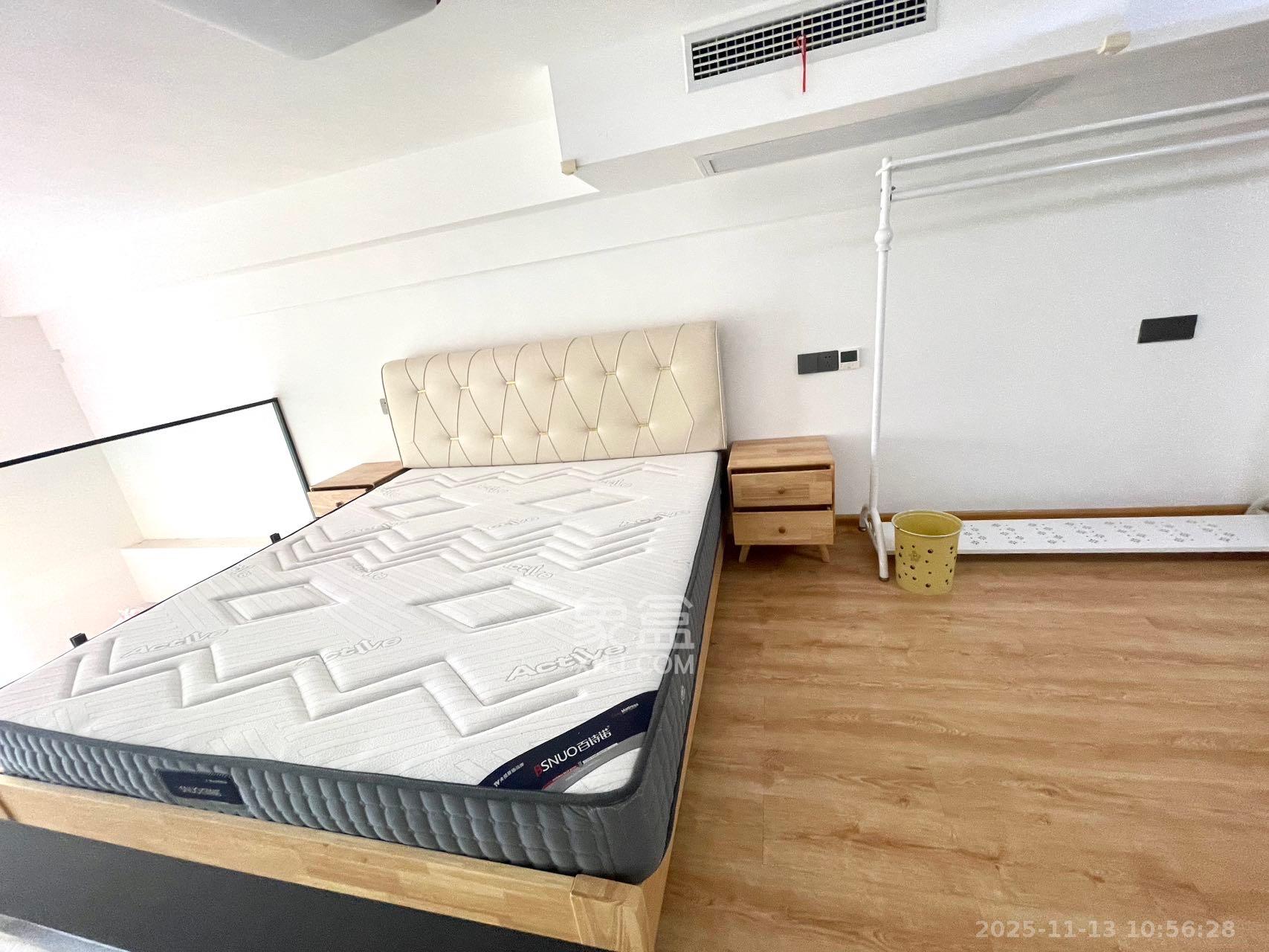 万润时光里  1室0厅0卫    2600.0元/月室内图