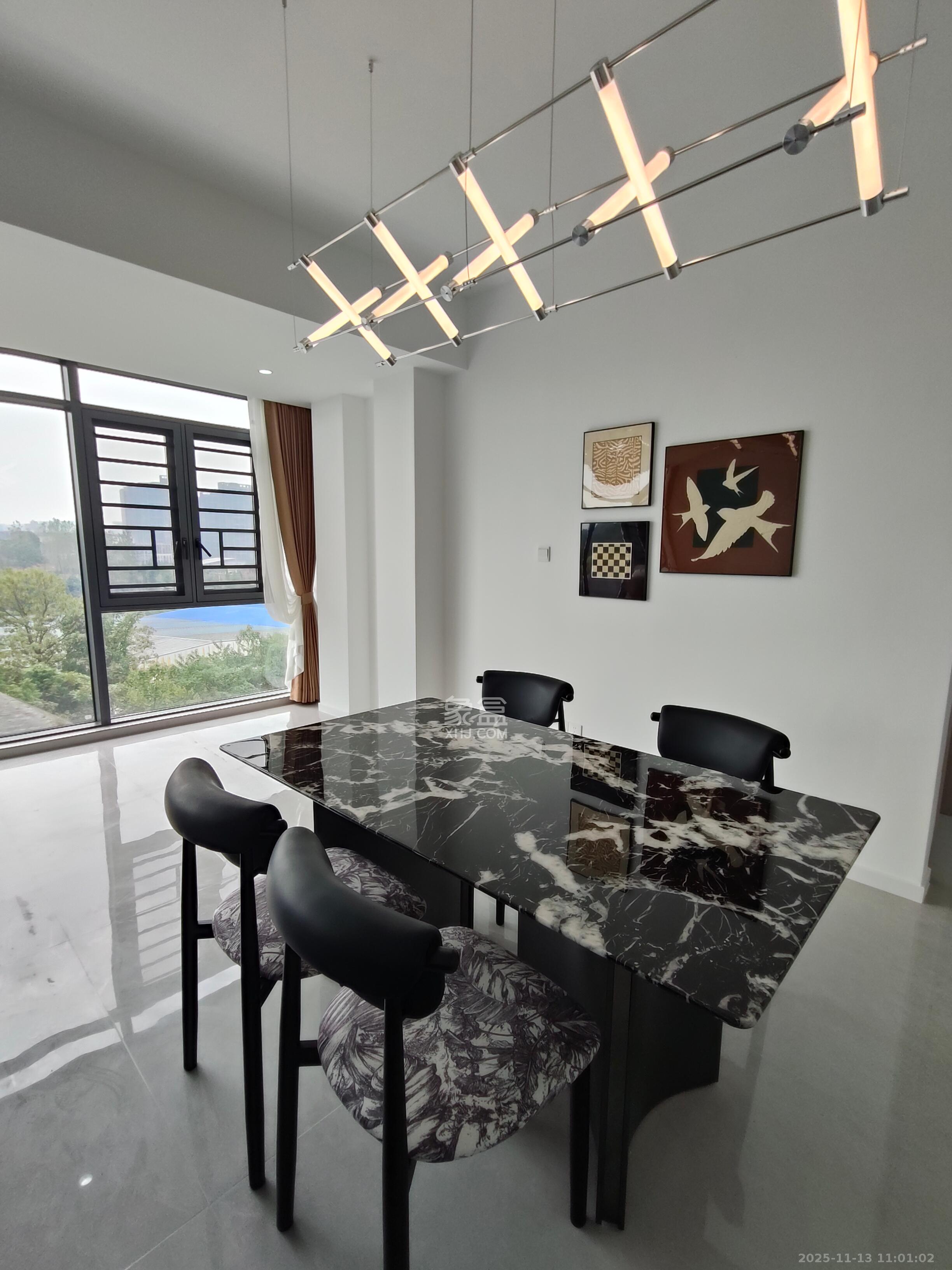 嘉晟康园 3室2厅2卫 4000.0元/月 嘉晟康园 3室2厅2卫 4000.0元/月室内图