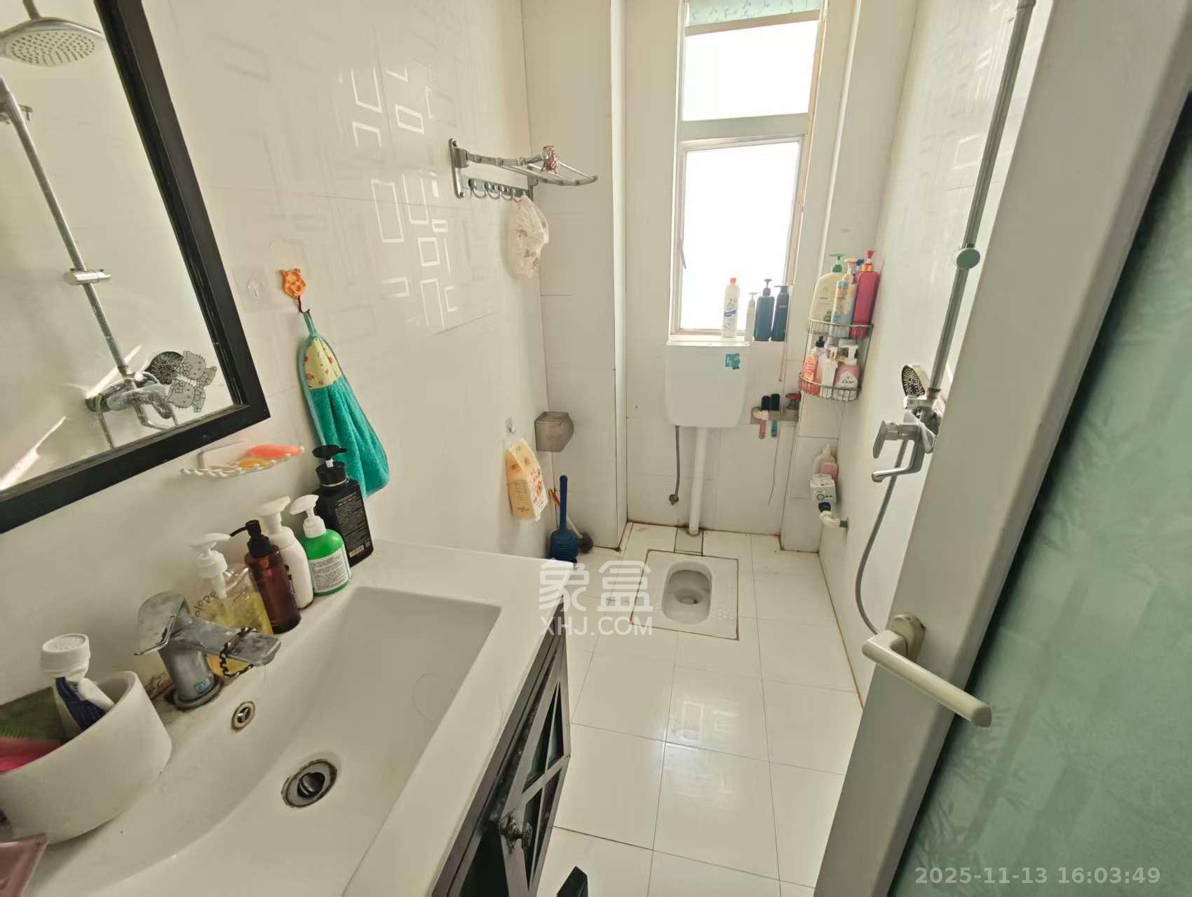 香海西岸 2室2厅1卫 2800.0元/月 香海西岸 2室2厅1卫 2800.0元/月室内图