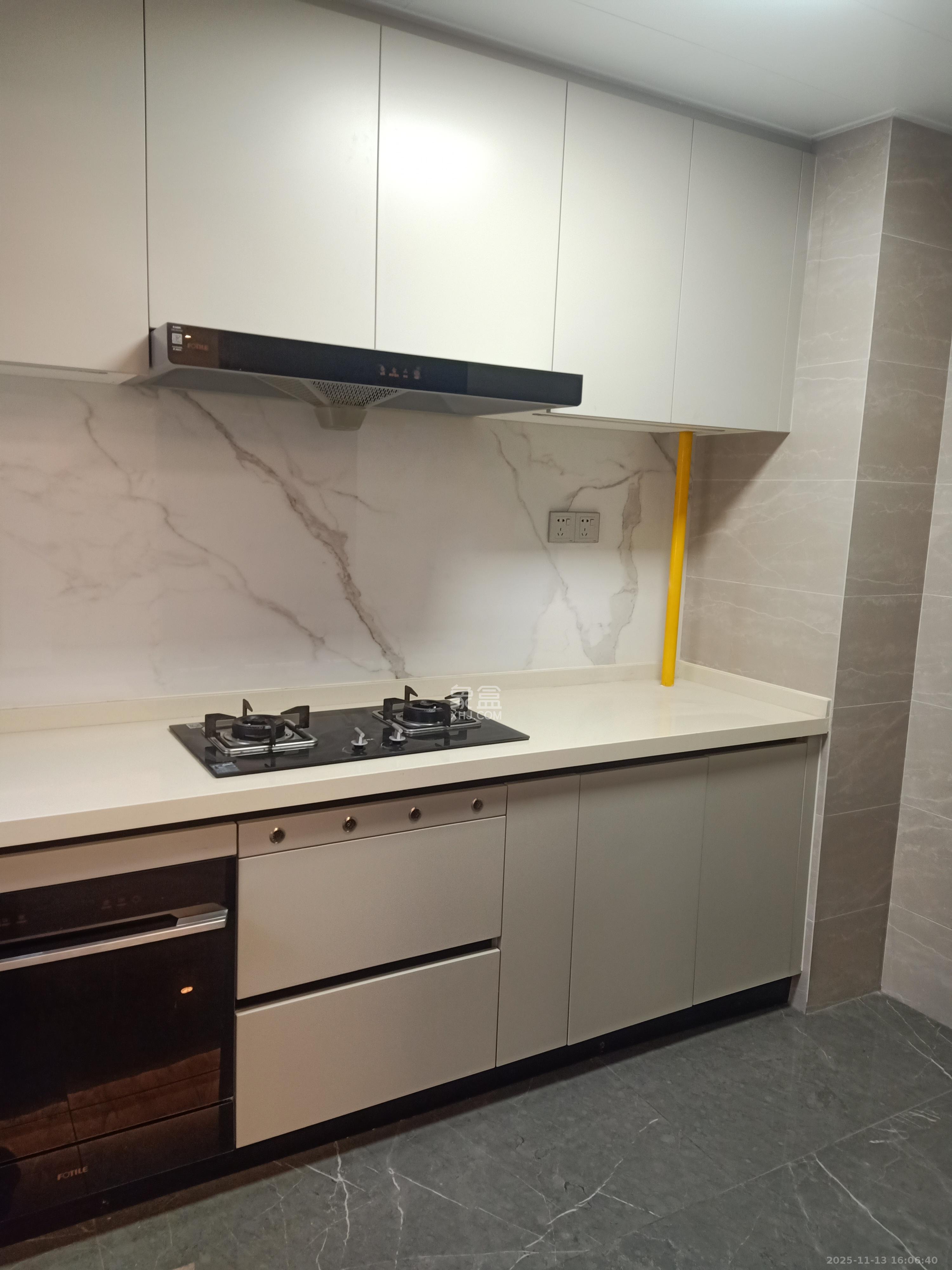 中海寰宇天下 4室2厅2卫 3500.0元/月 中海寰宇天下 4室2厅2卫 3500.0元/月室内图