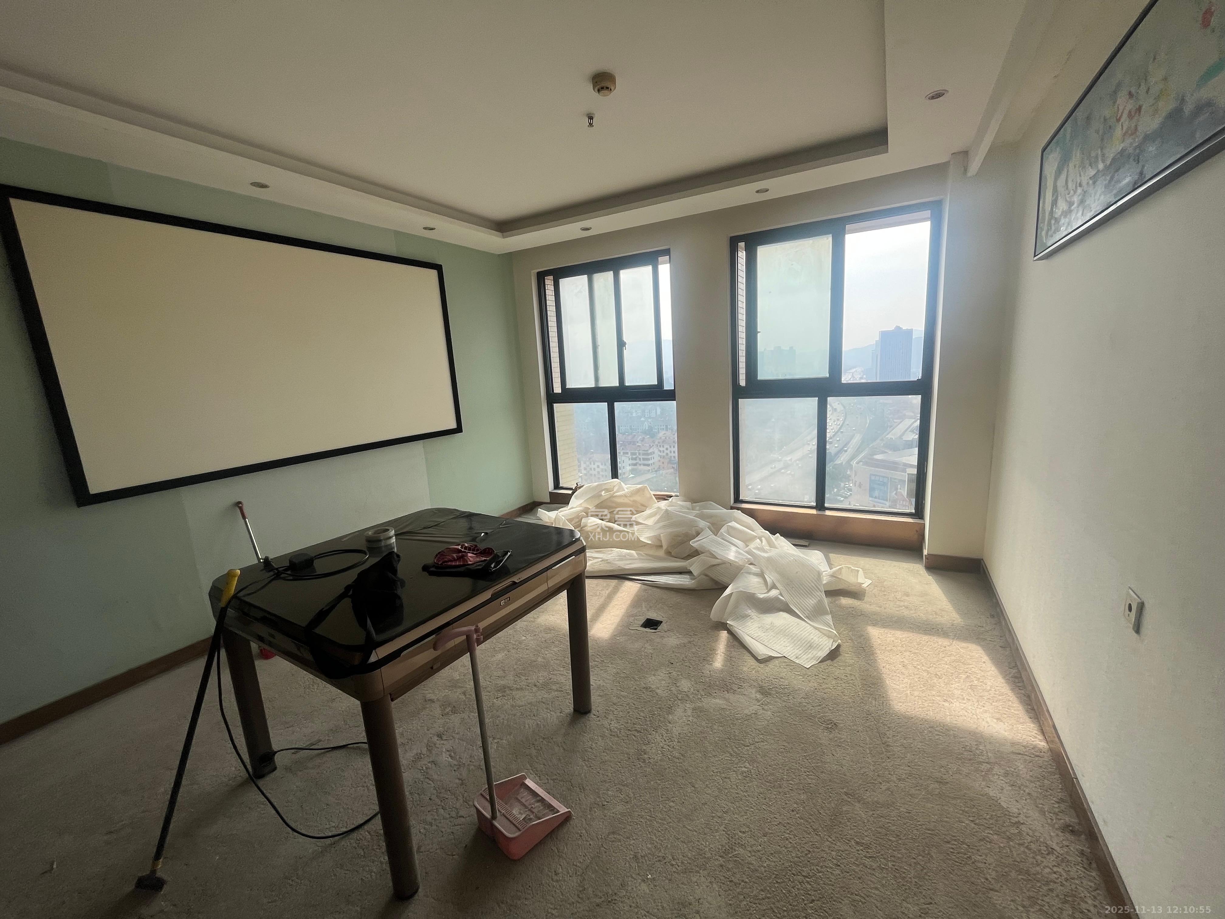 嘉汇公馆  1室0厅0卫    2200.0元/月