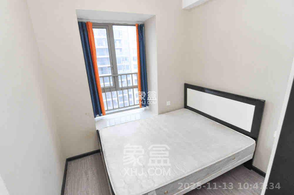 梅溪湖金茂湾  4室1厅2卫    3500.0元/月室内图