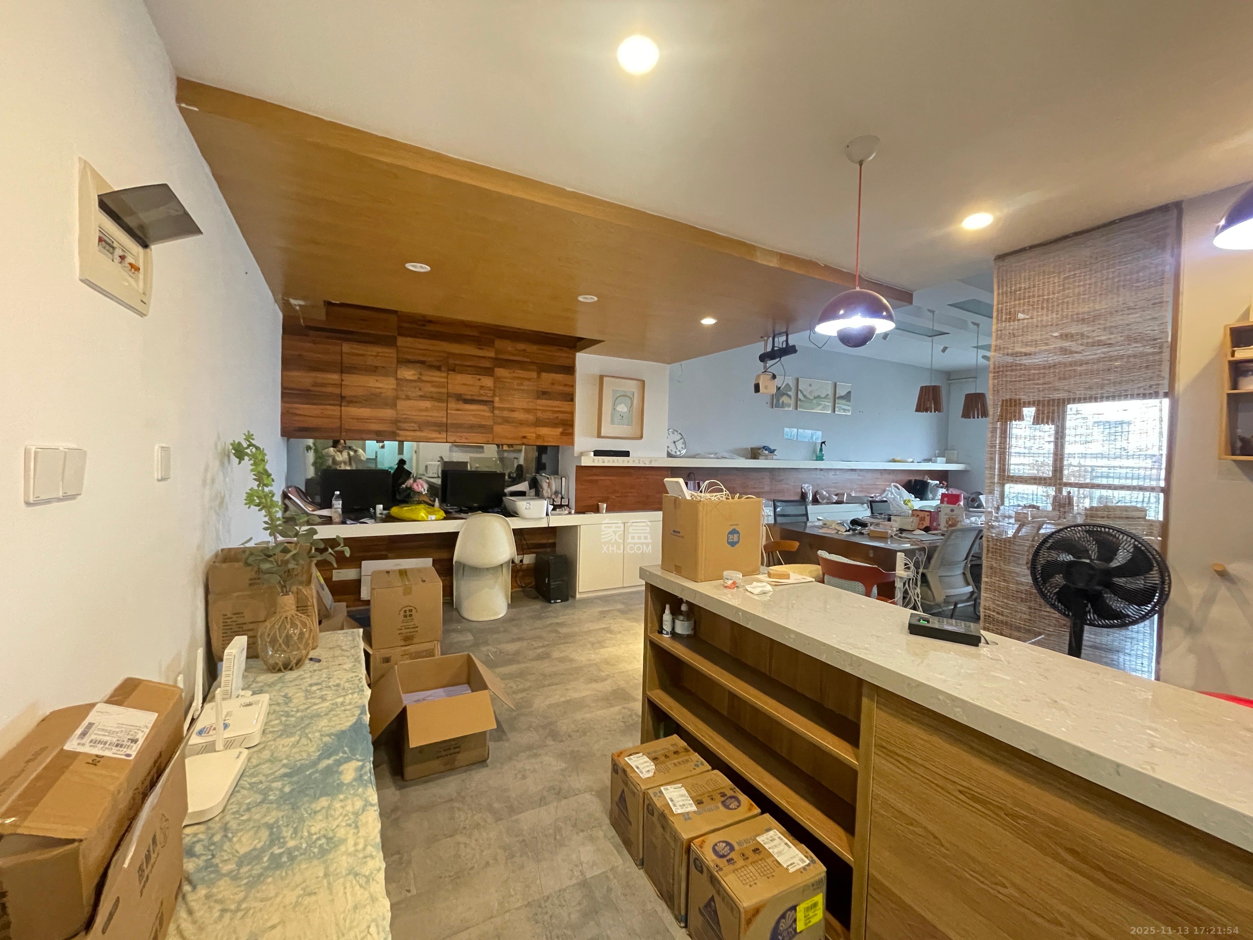 金烨融府  3室2厅1卫    4000.0元/月