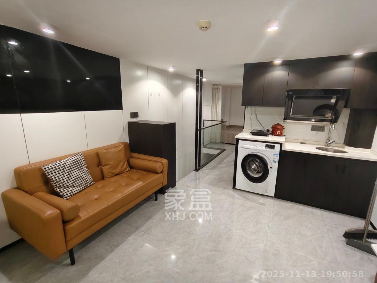 龙湖新壹城  1室1厅1卫    1550.0元/月室内图