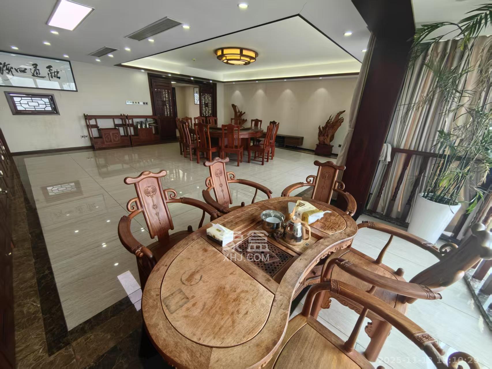 潮宗御苑  4室2厅2卫    10000.0元/月室内图