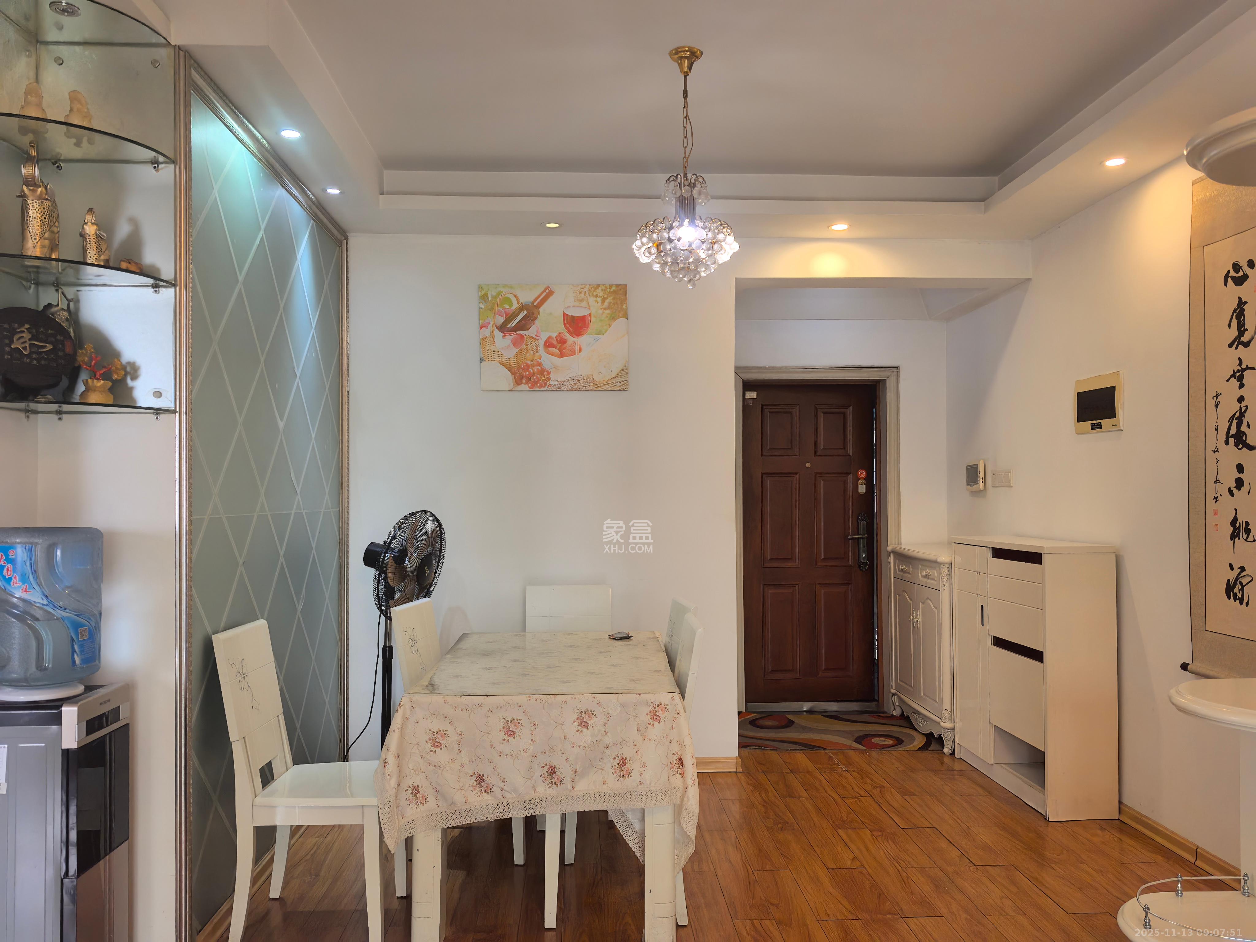 宏聚地中海  2室2厅1卫    2100.0元/月室内图