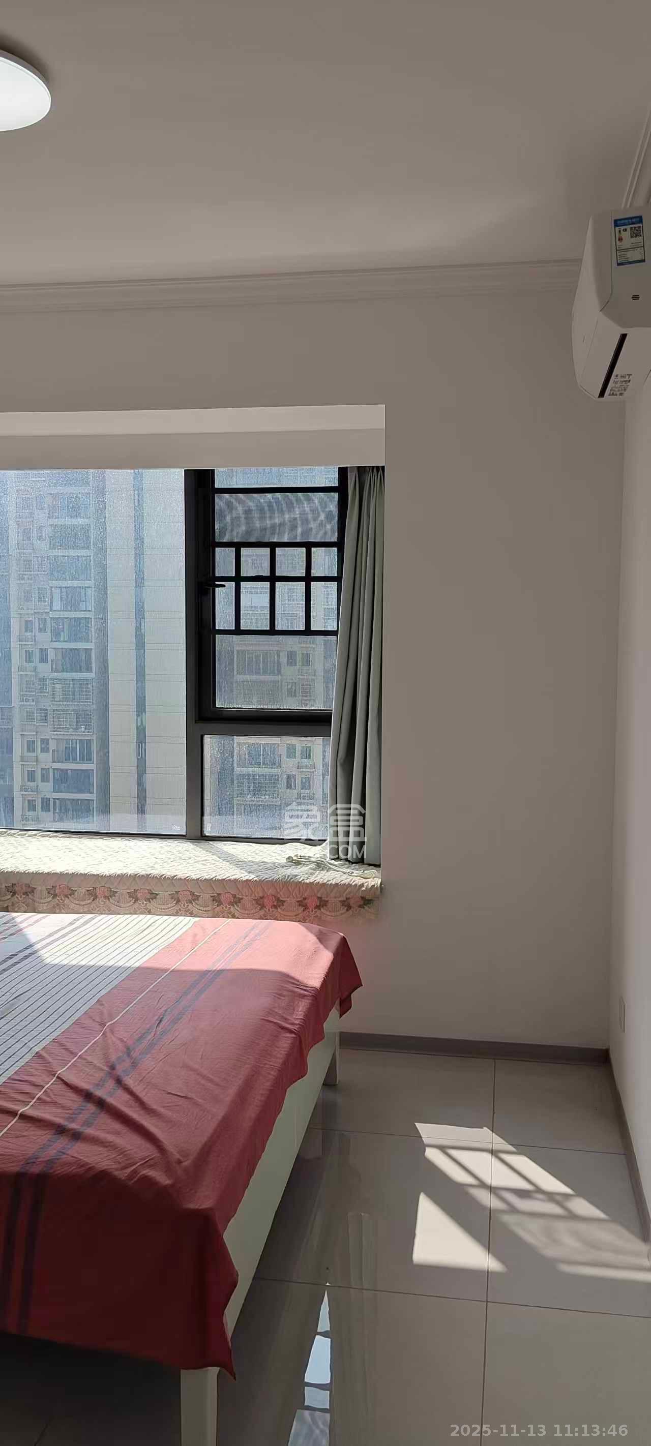 桥头家园三期  2室2厅1卫    1800.0元/月室内图