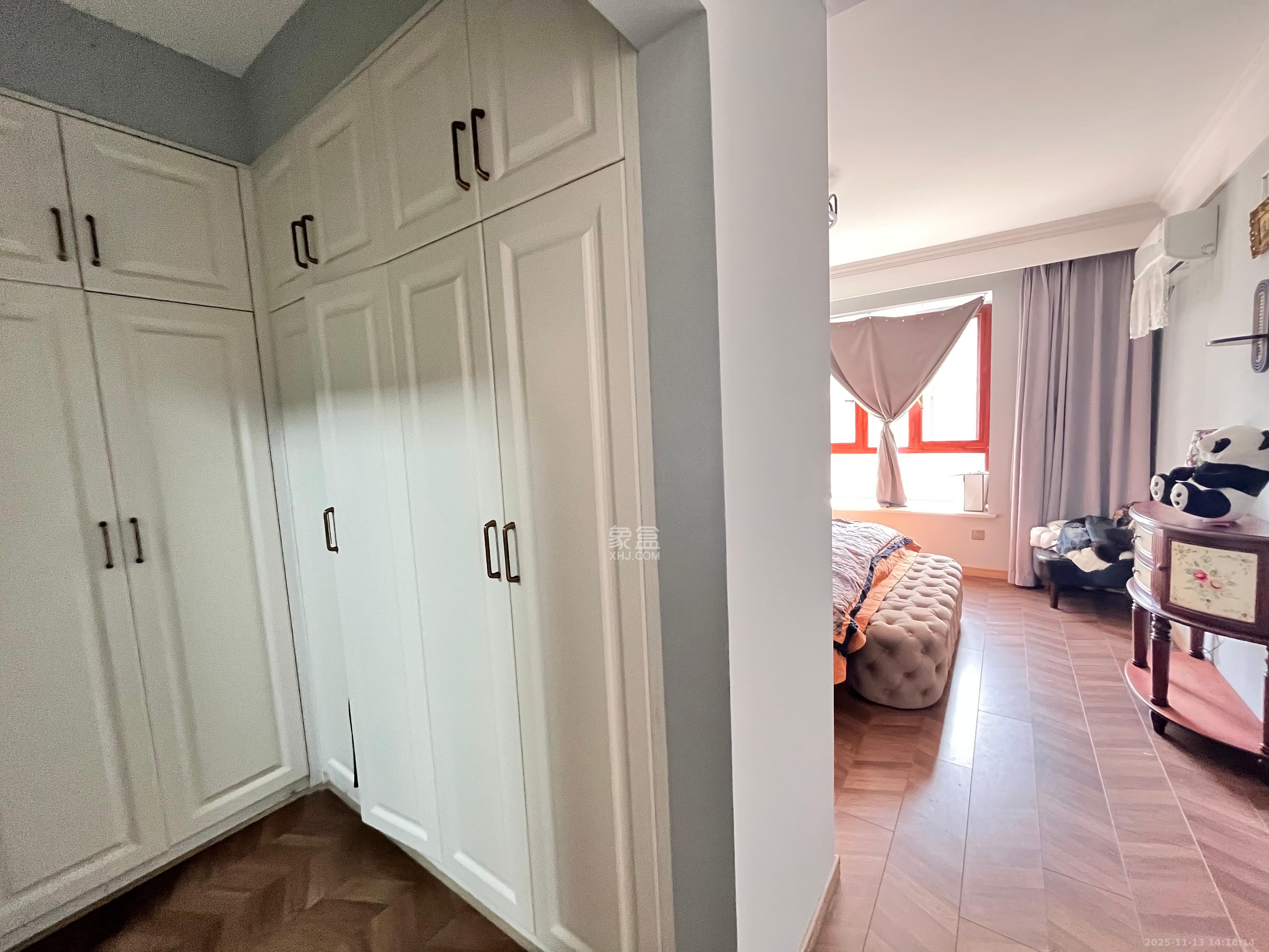 世嘉国际华城 3室2厅2卫 4000.0元/月 世嘉国际华城 3室2厅2卫 4000.0元/月室内图